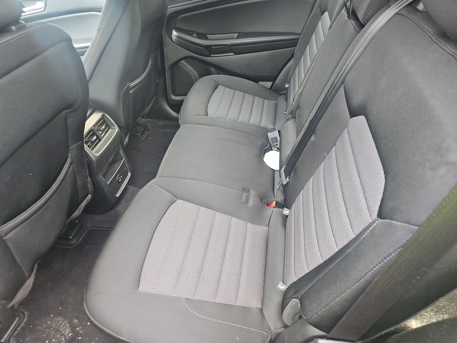 2022 Ford Edge SE AWD