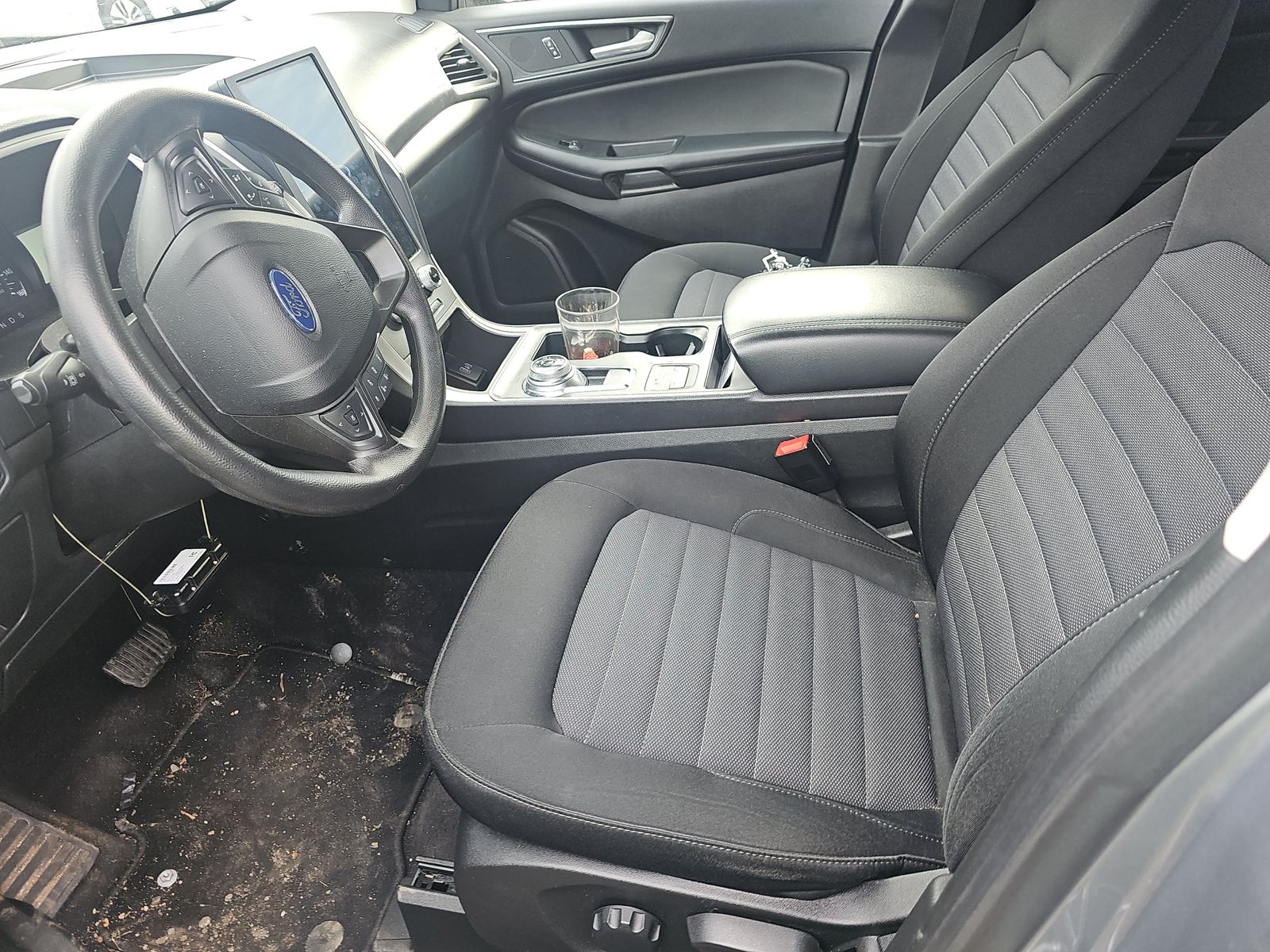 2022 Ford Edge SE AWD