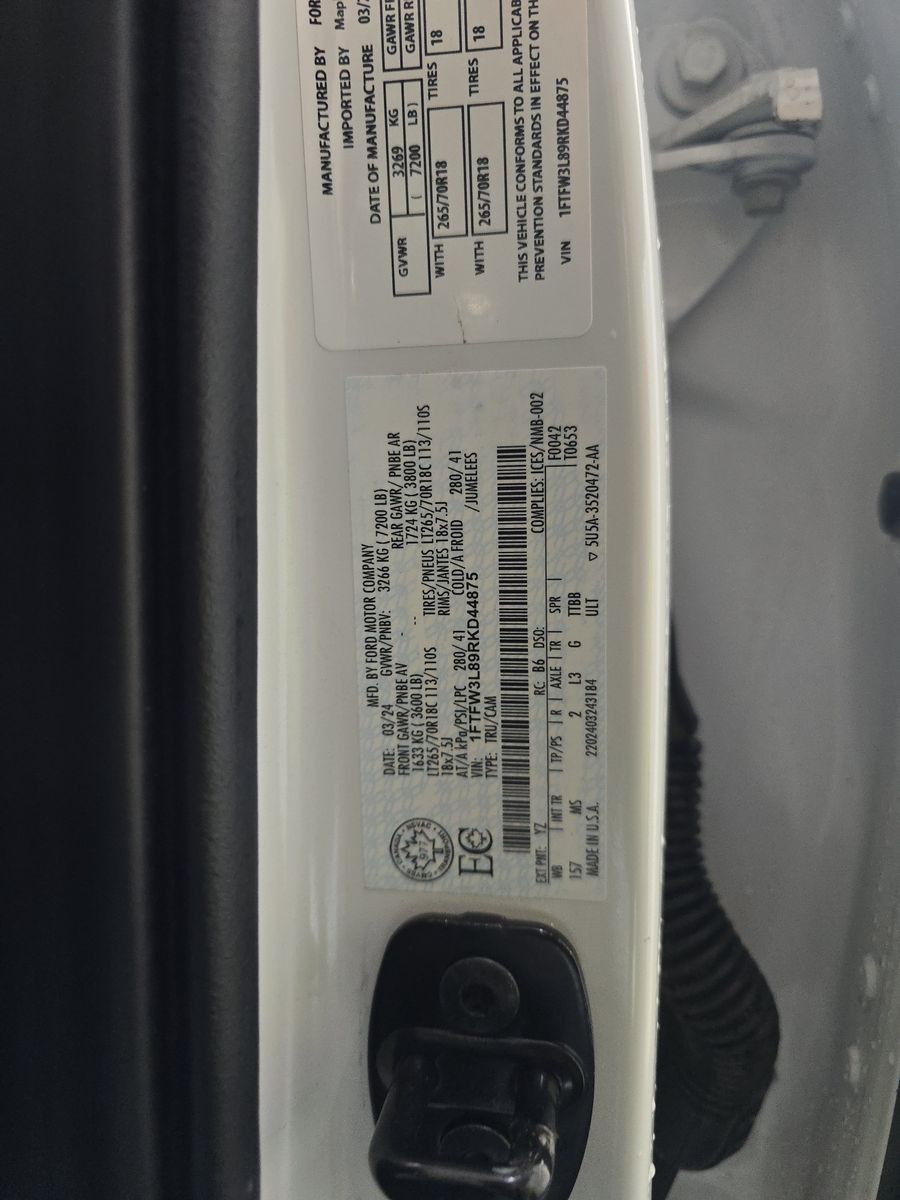 2024 Ford F-150 XLT AWD