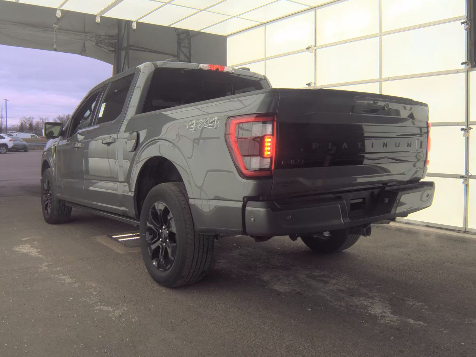 2022 Ford F-150 Hybrid Platinum AWD