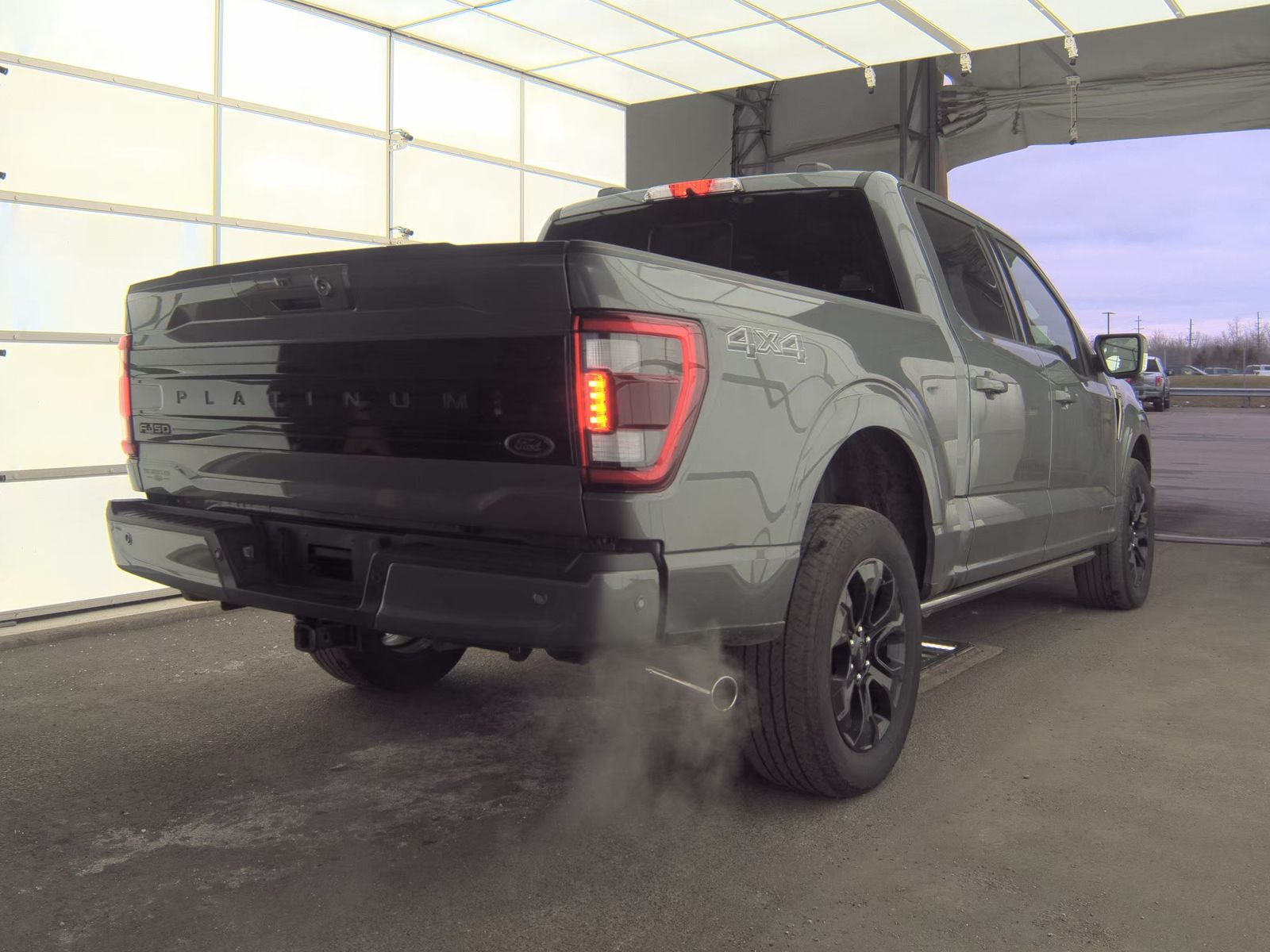 2022 Ford F-150 Hybrid Platinum AWD