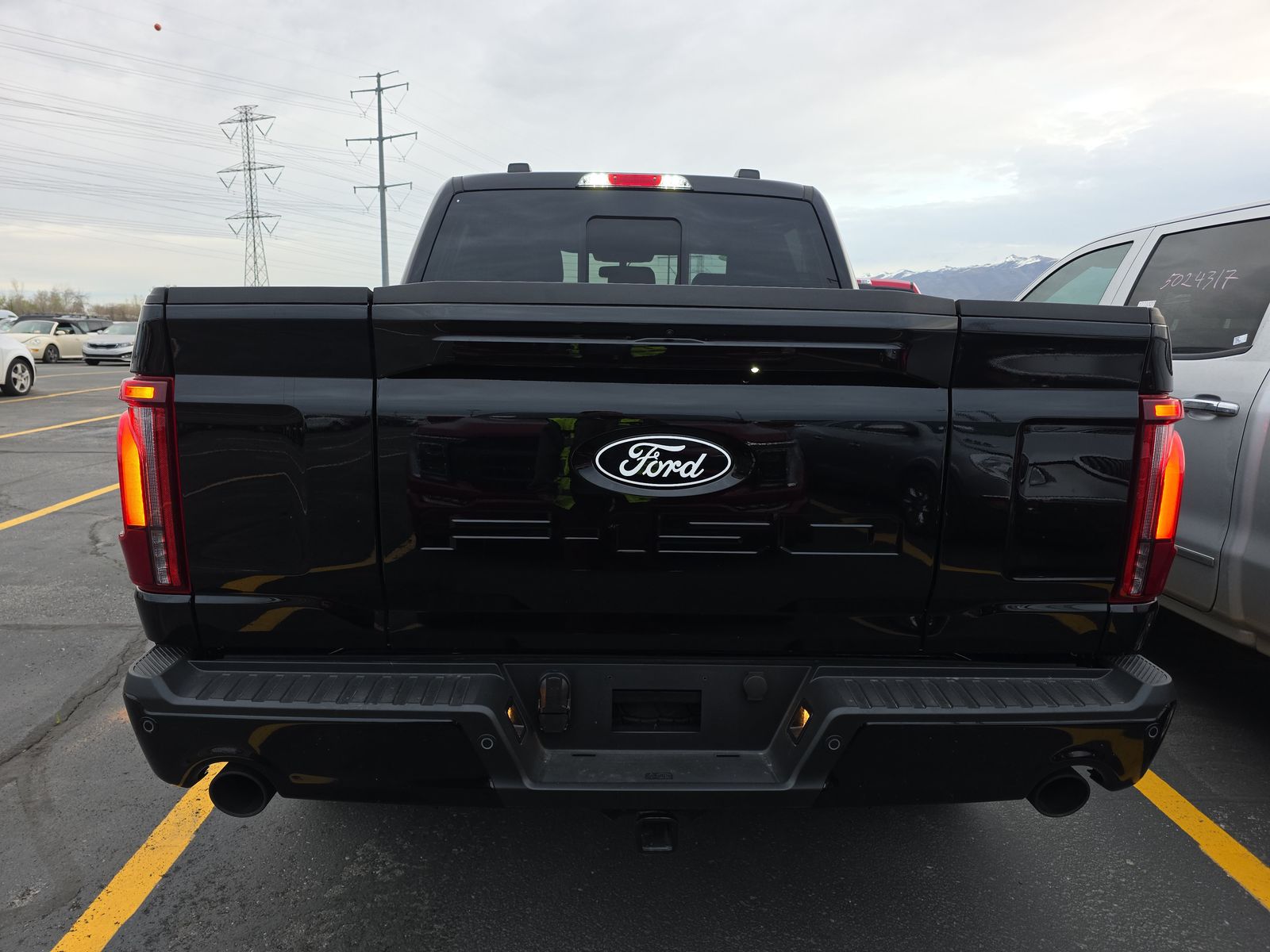 2025 Ford F-150 Hybrid Lariat AWD