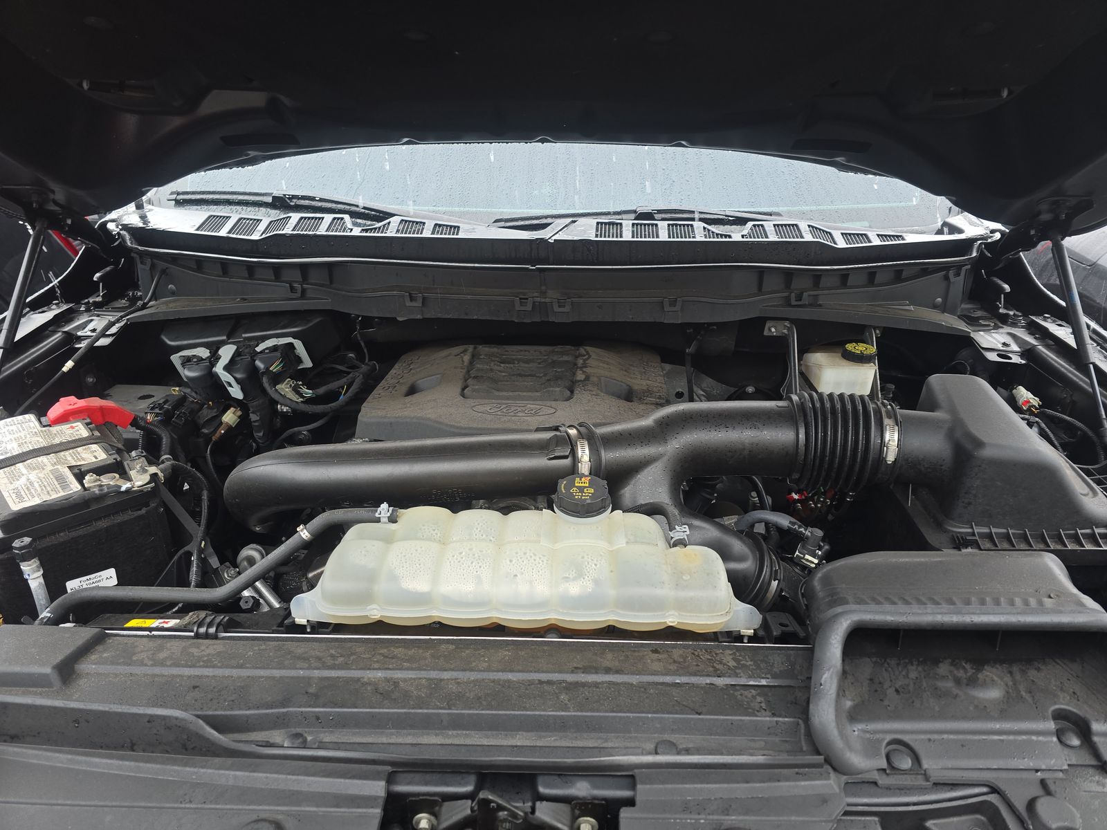 2023 Ford F-150 Lariat AWD