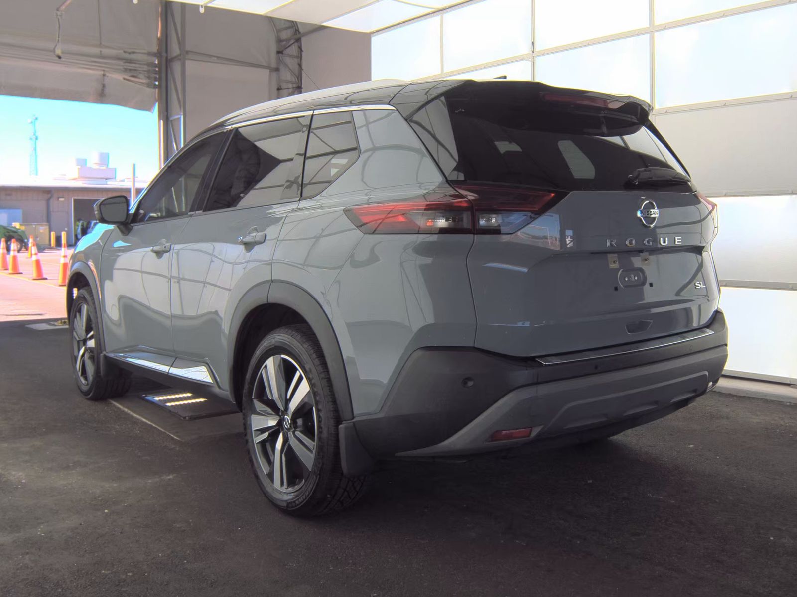 2021 Nissan Rogue SL FWD