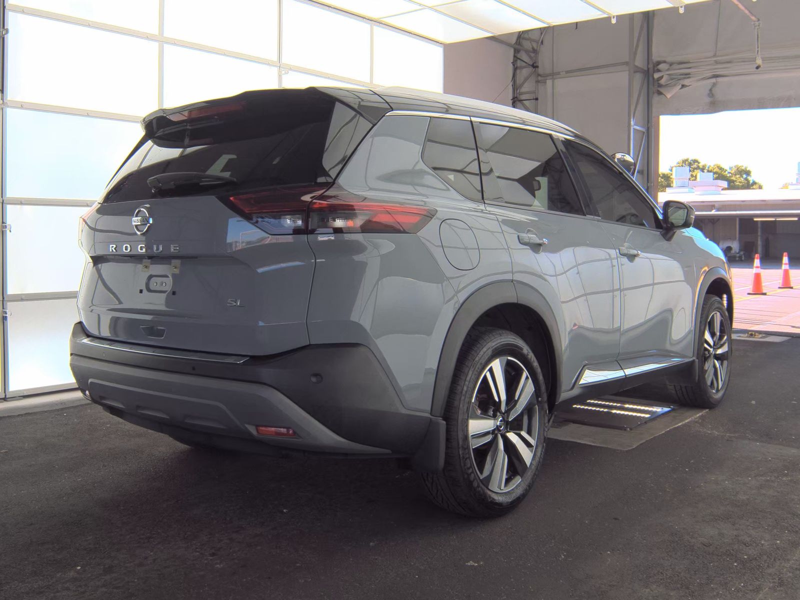2021 Nissan Rogue SL FWD