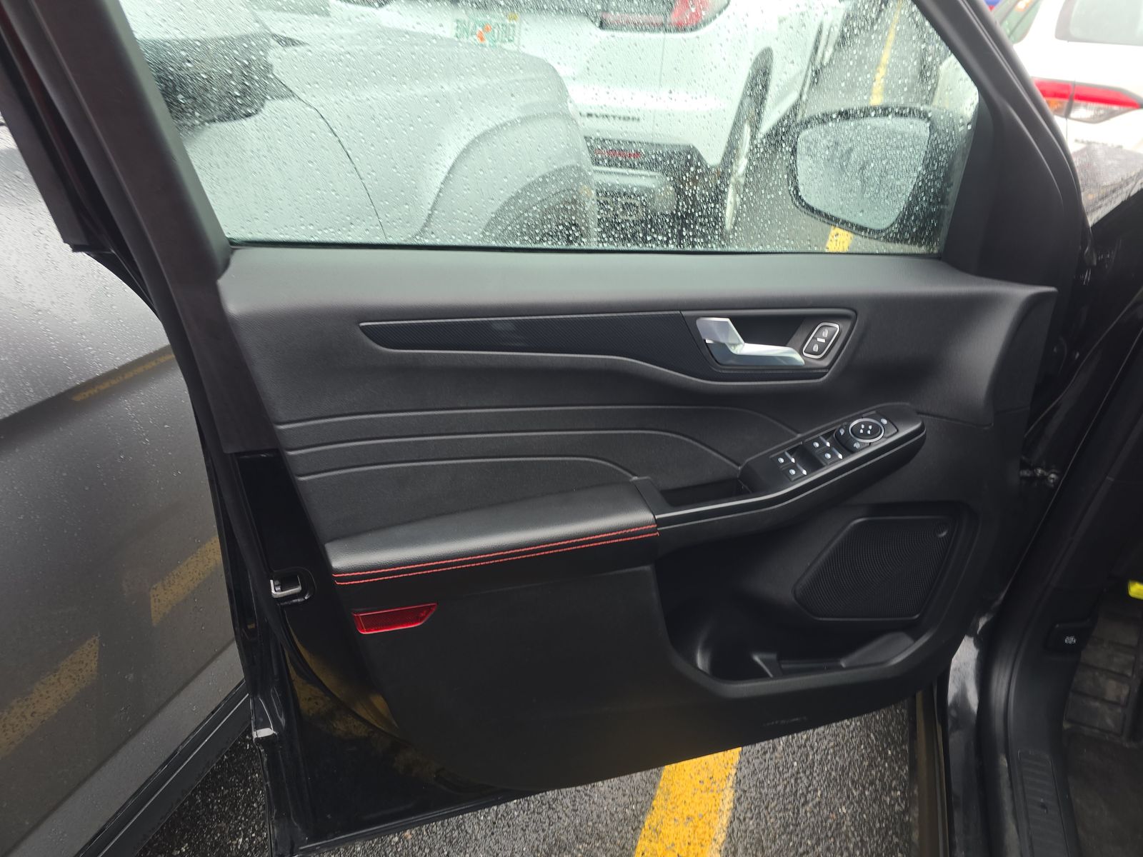 2025 Ford Escape ST-Line AWD