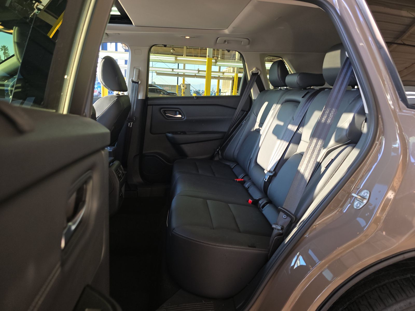 2025 Nissan Rogue SL FWD