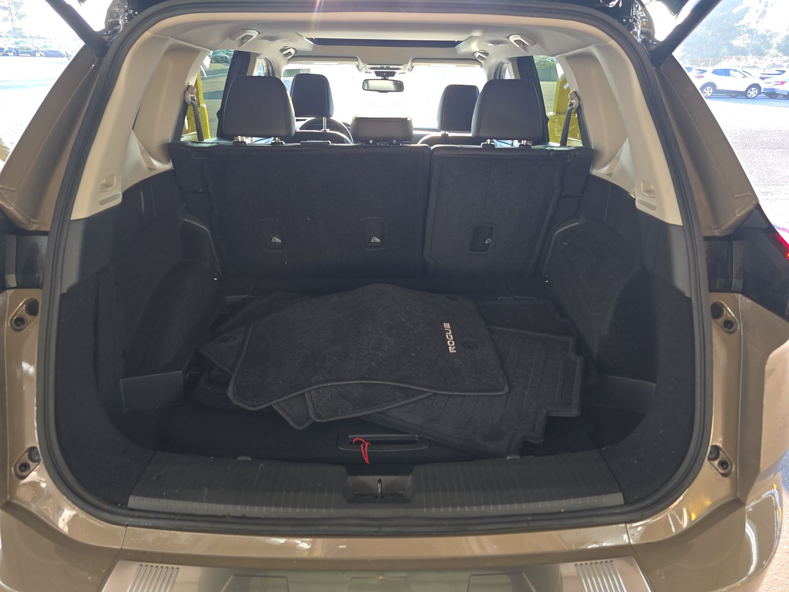 2025 Nissan Rogue SL FWD