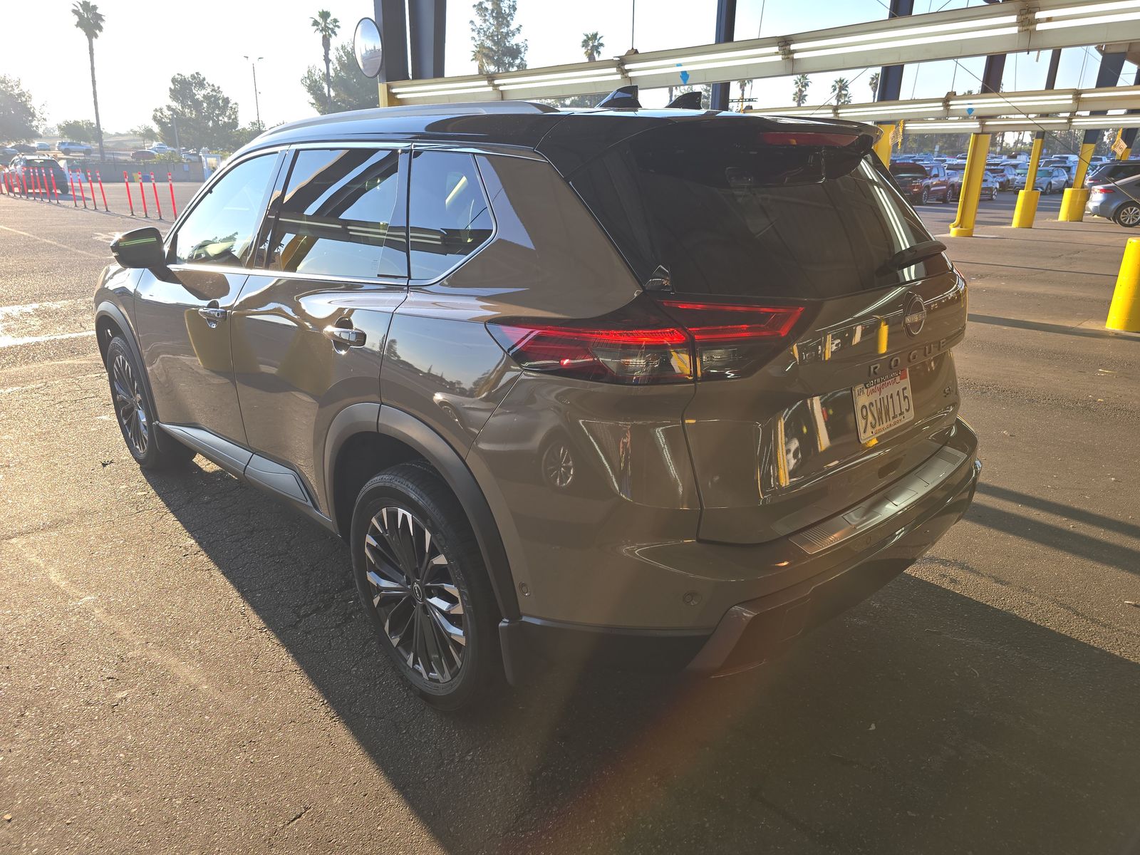 2025 Nissan Rogue SL FWD