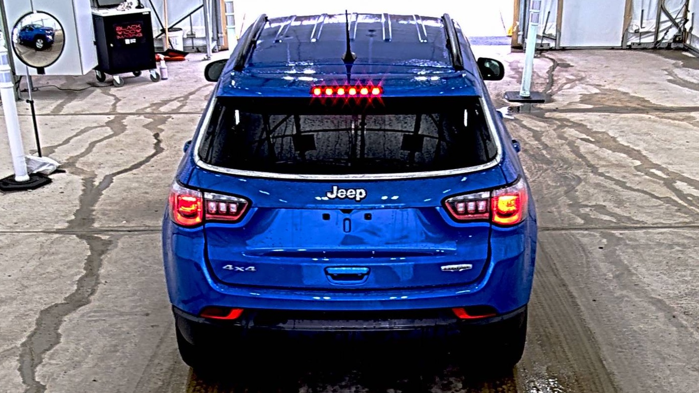 JEEP LATITUDE - 6