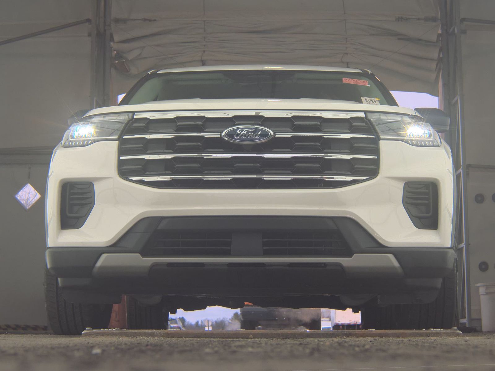 2025 Ford Explorer Active AWD