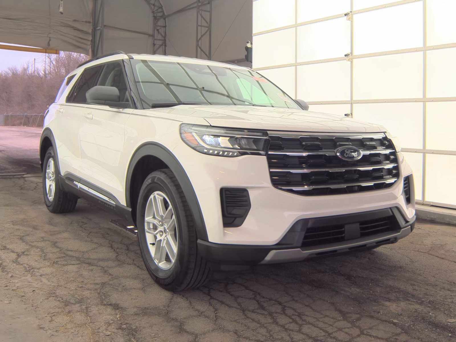 2025 Ford Explorer Active AWD