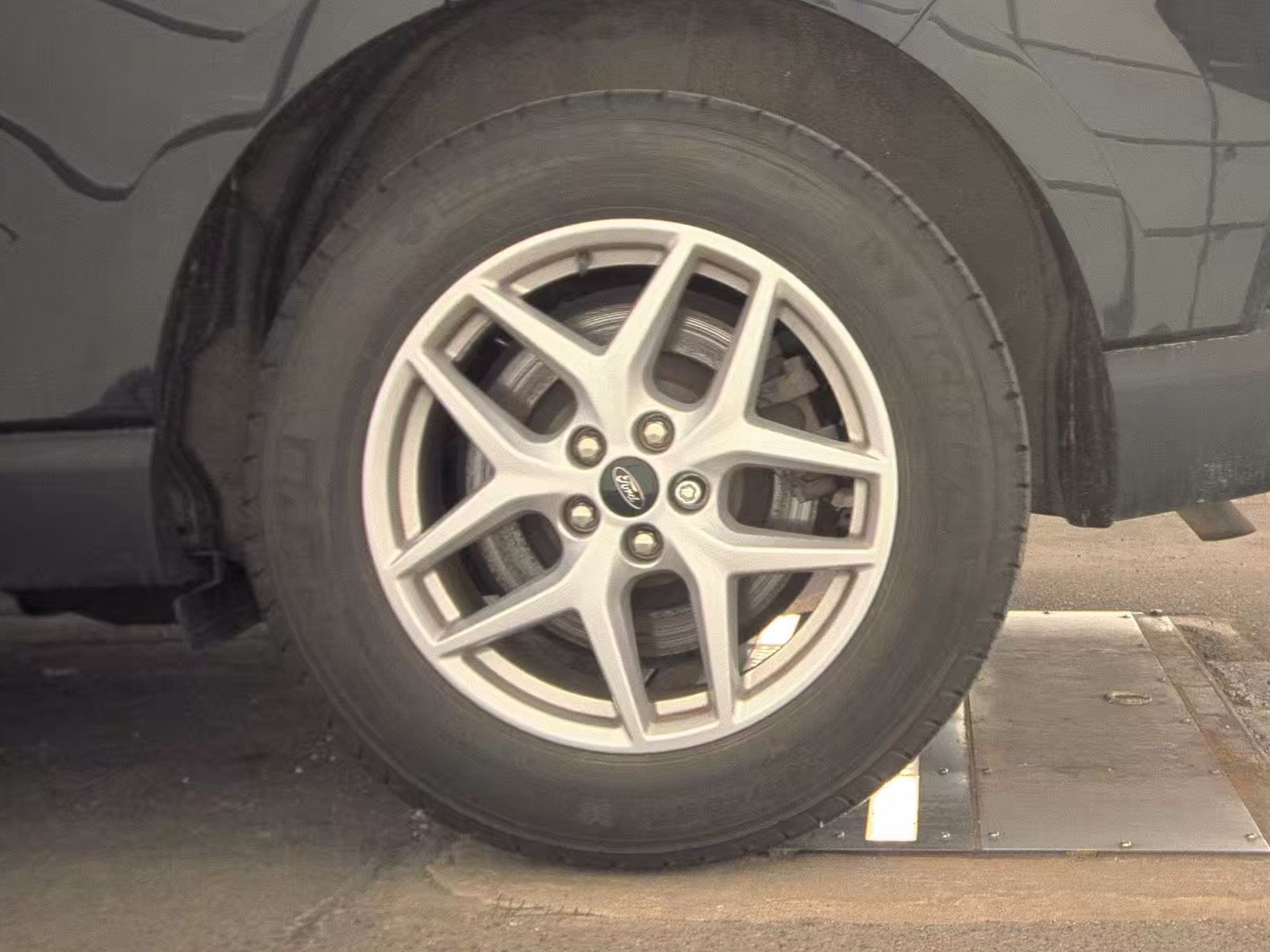 2023 Ford Edge SEL AWD