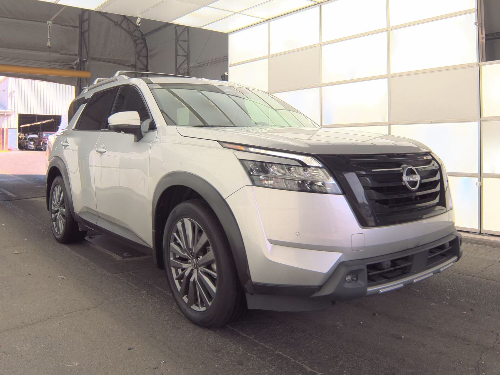 2023 Nissan Pathfinder SL AWD