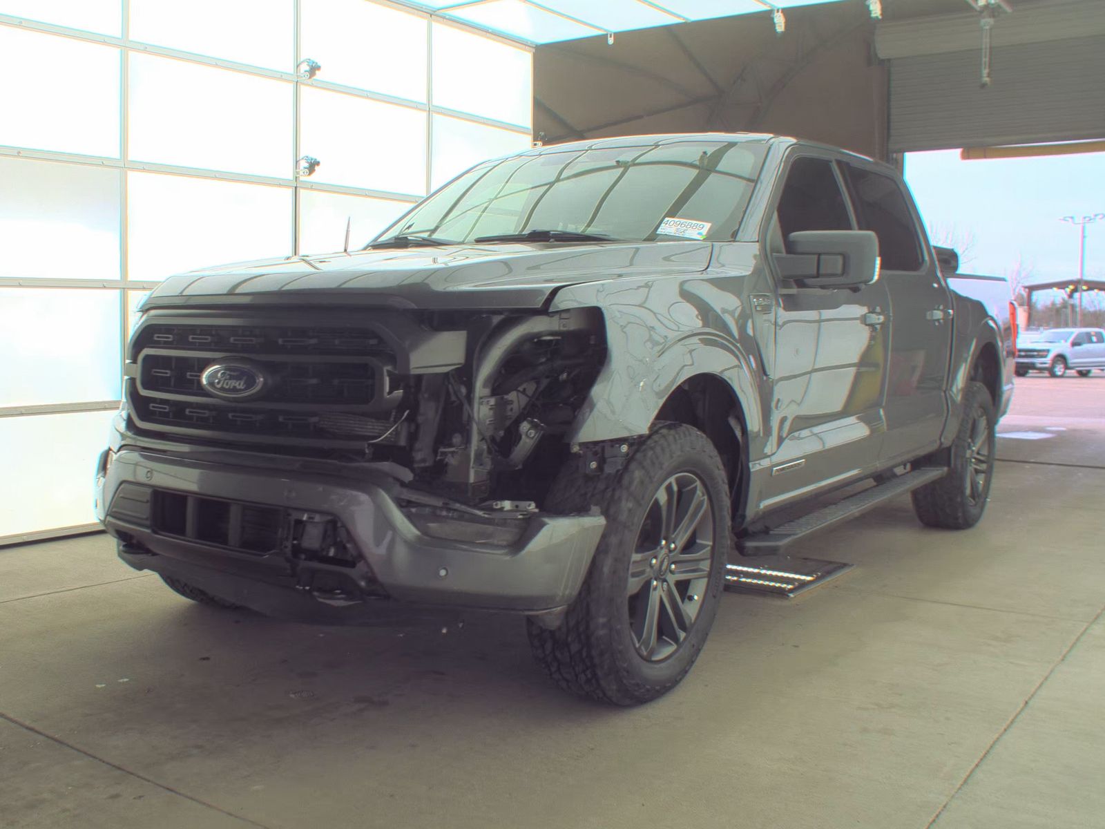 2023 Ford F-150 Hybrid XLT AWD