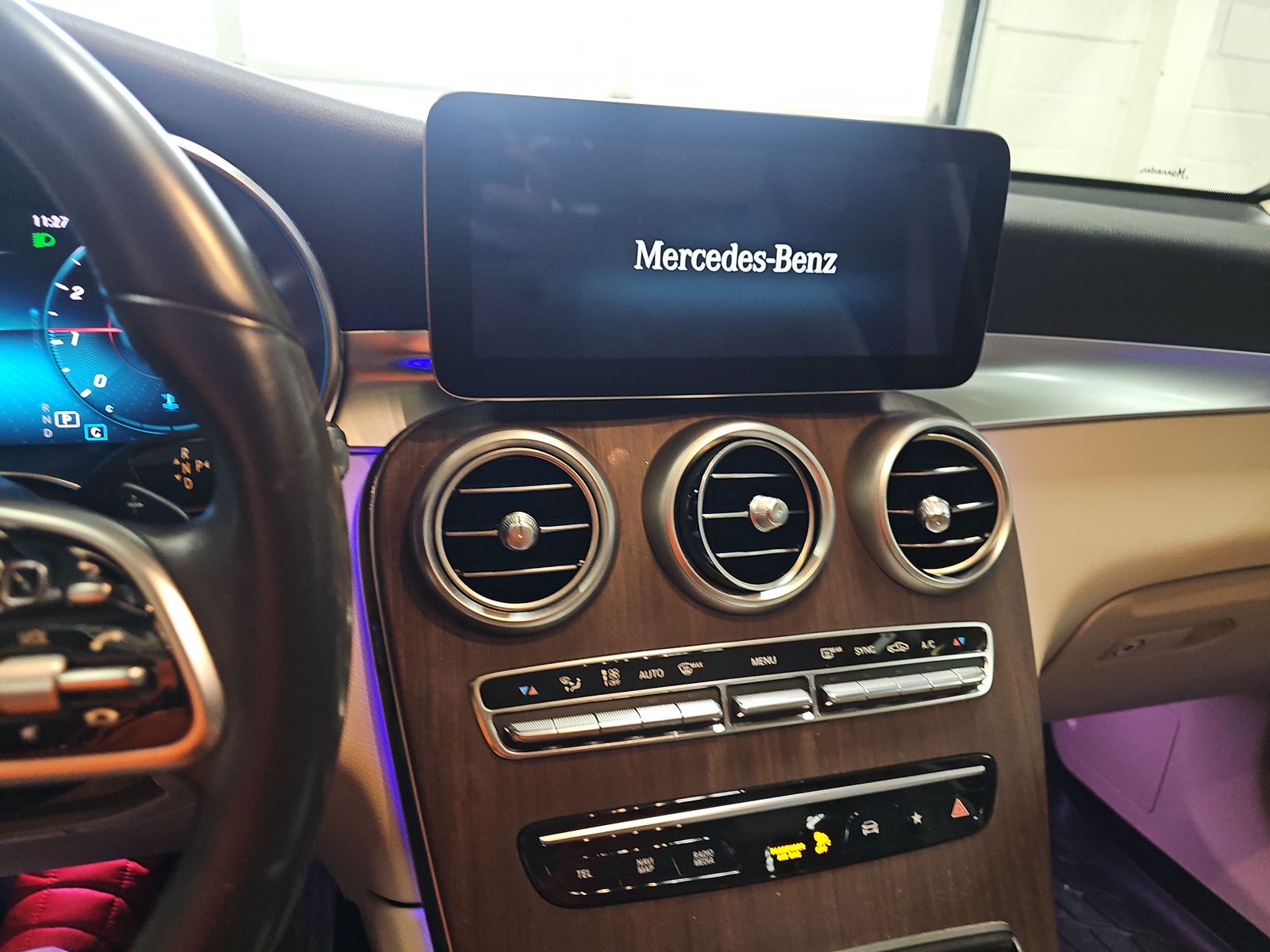 2022 Mercedes-Benz GLC GLC 300 AWD