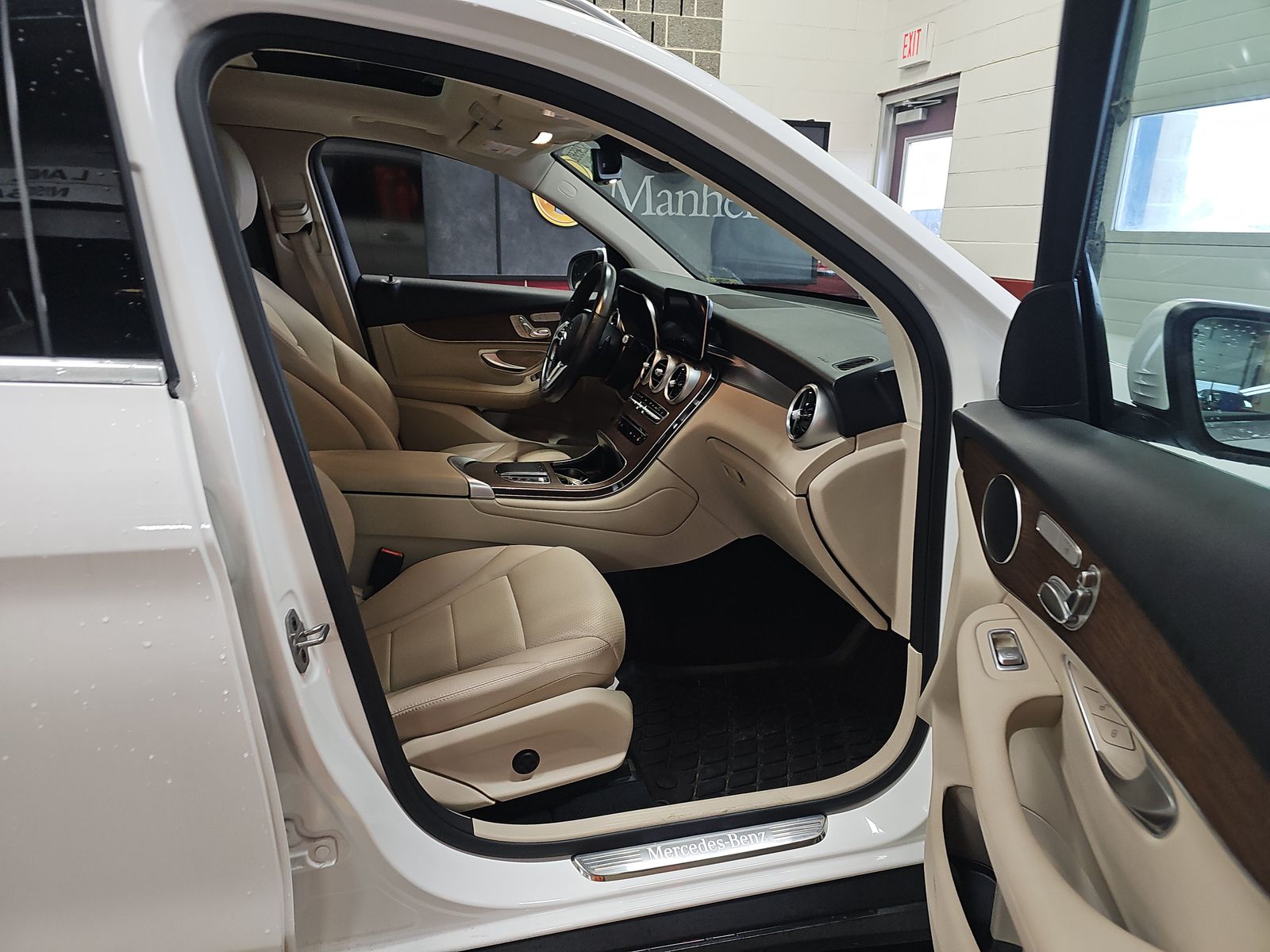 2022 Mercedes-Benz GLC GLC 300 AWD