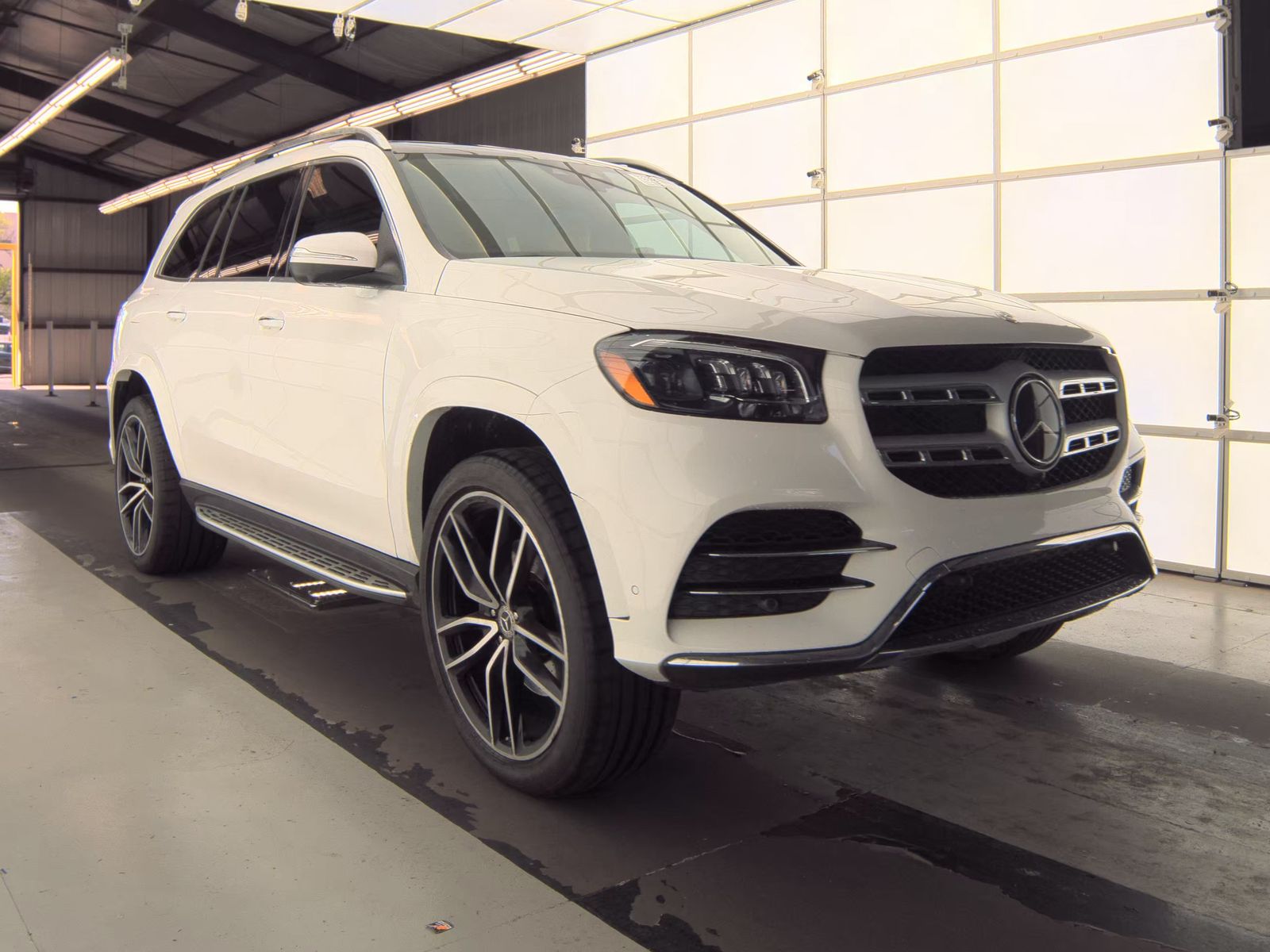 MERCEDES-BENZ GLS - 5