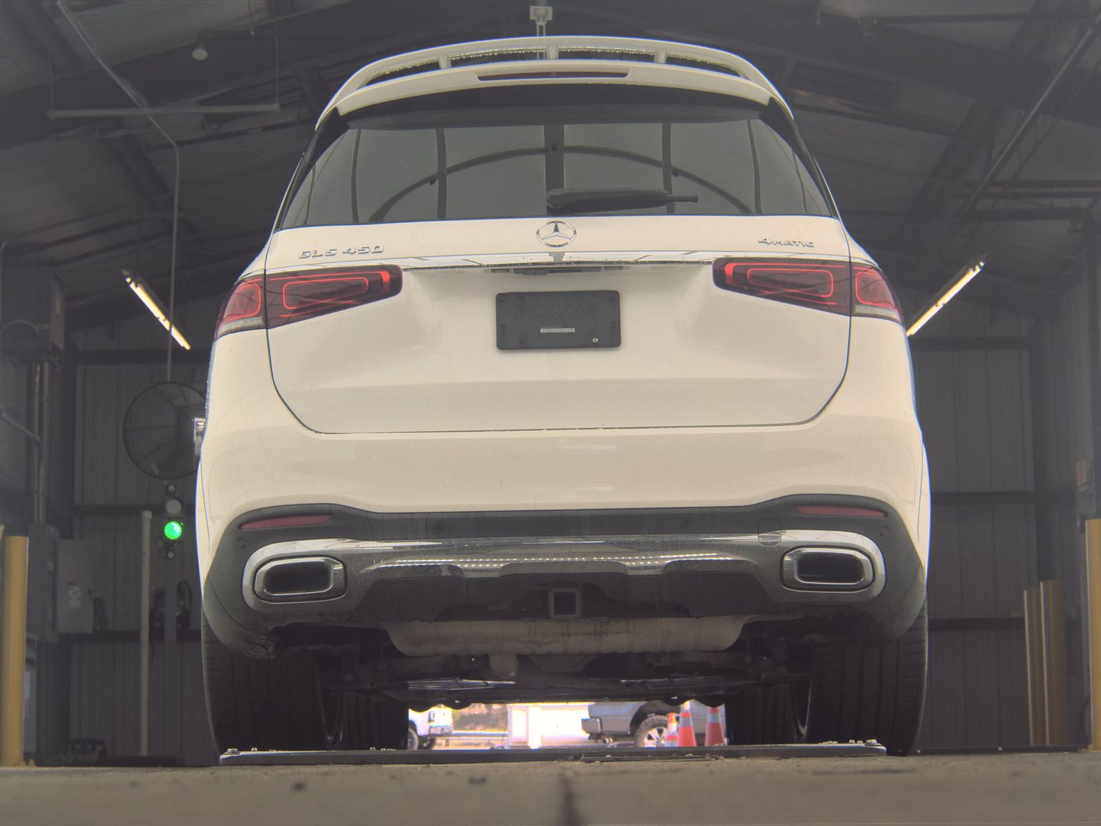 MERCEDES-BENZ GLS - 8