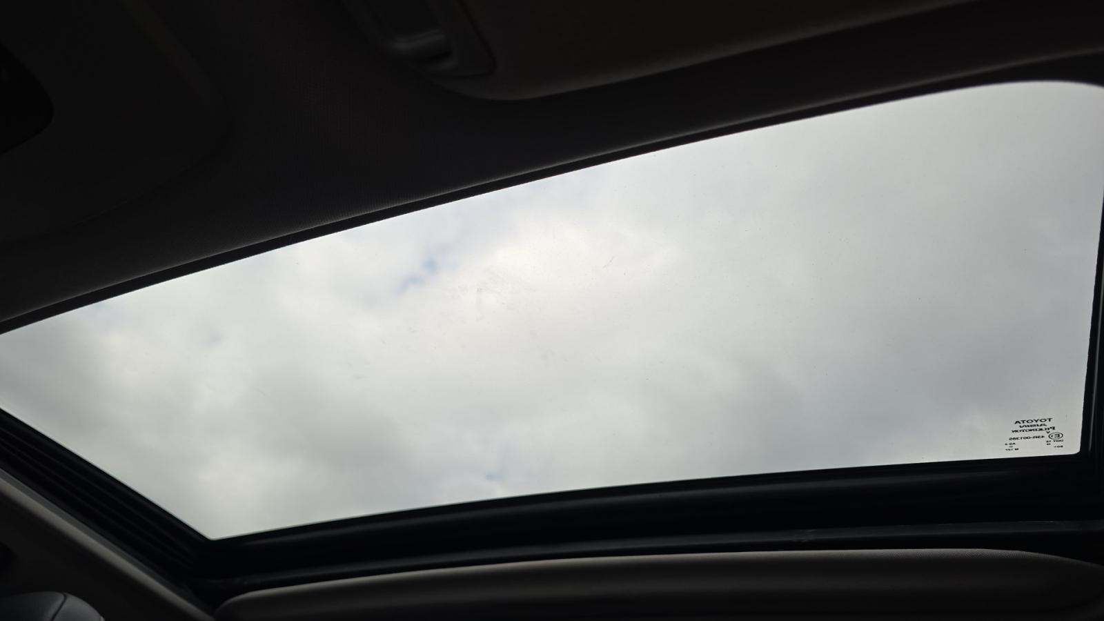 2019 Toyota Camry SE FWD