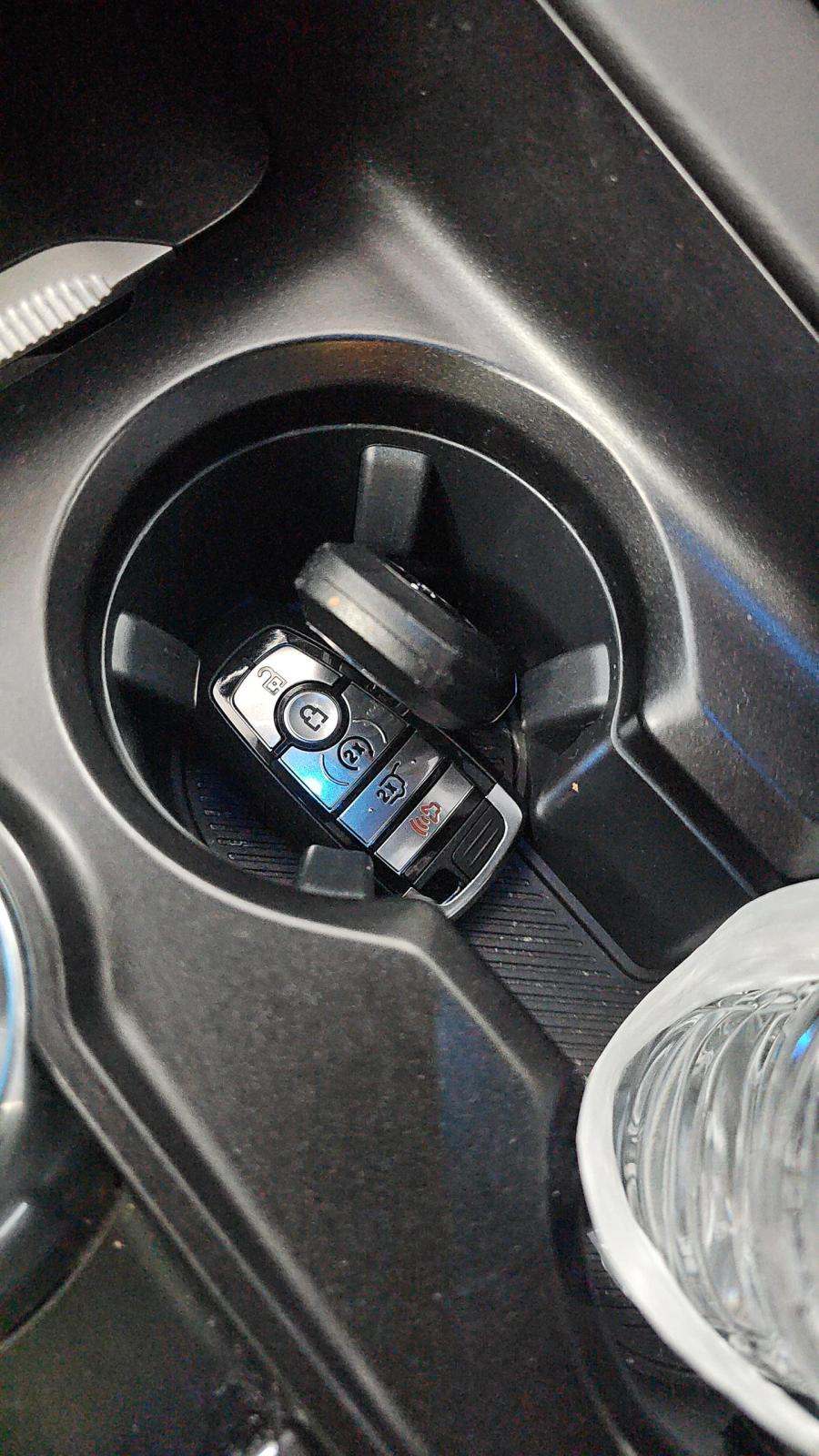 2025 Ford Explorer ST-Line AWD