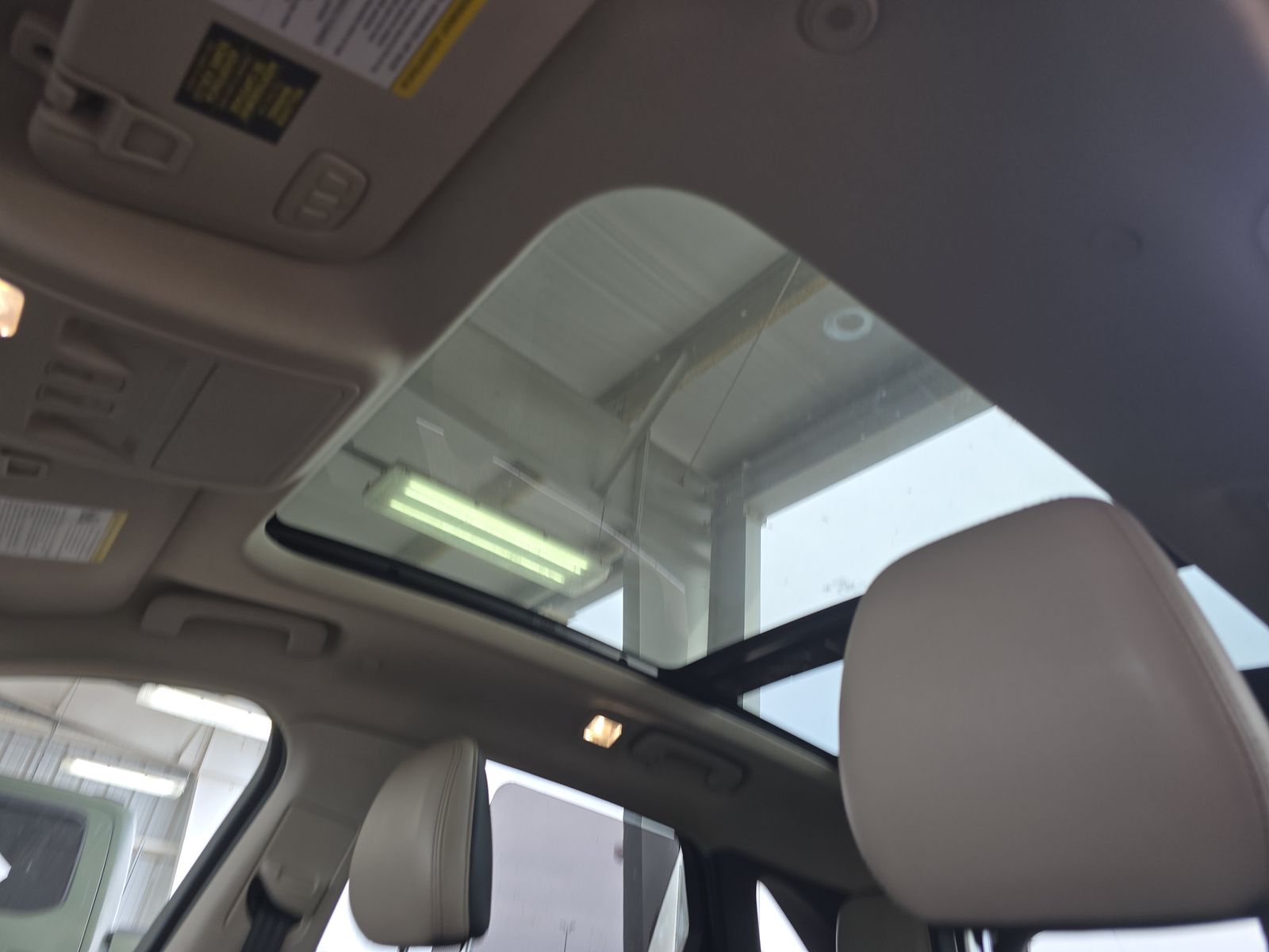 2020 Ford Escape Hybrid Titanium FWD