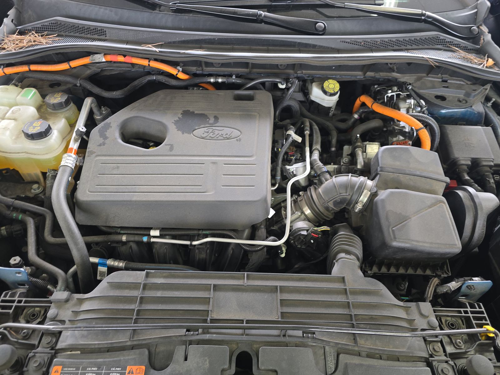 2020 Ford Escape Hybrid Titanium FWD