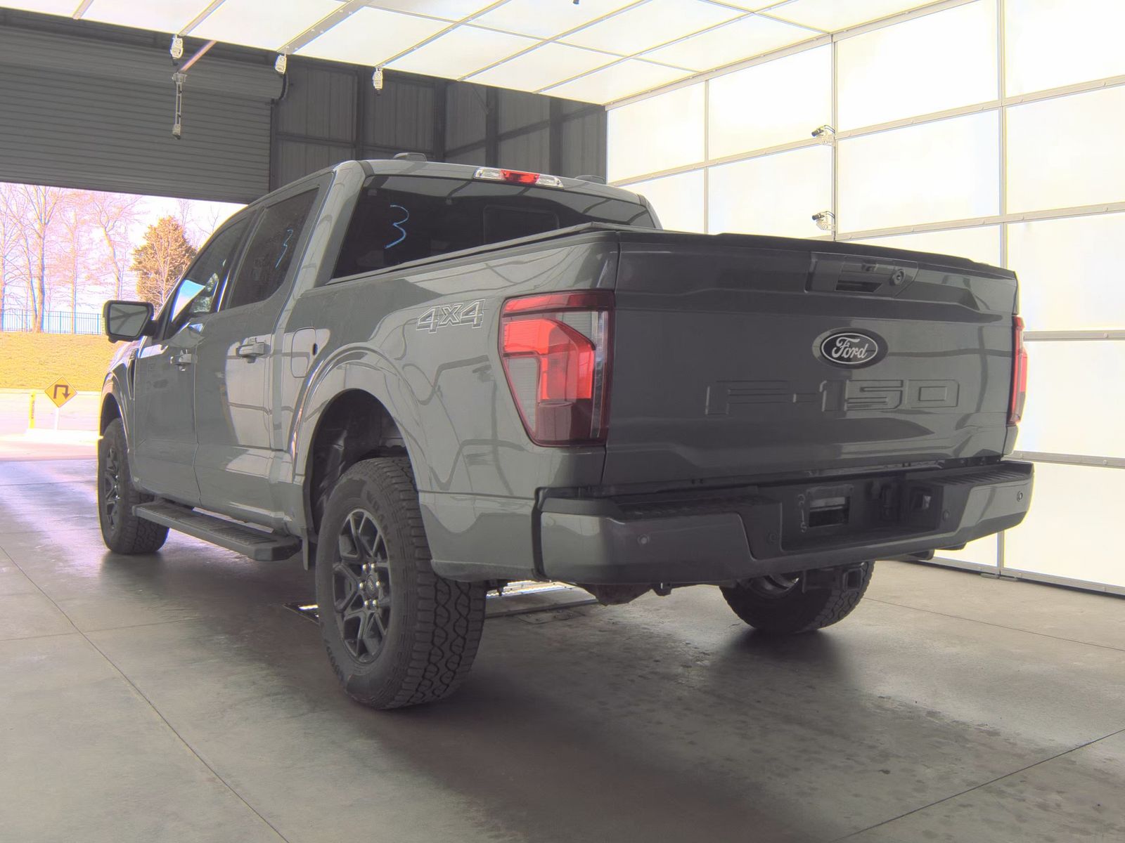 2025 Ford F-150 XLT AWD