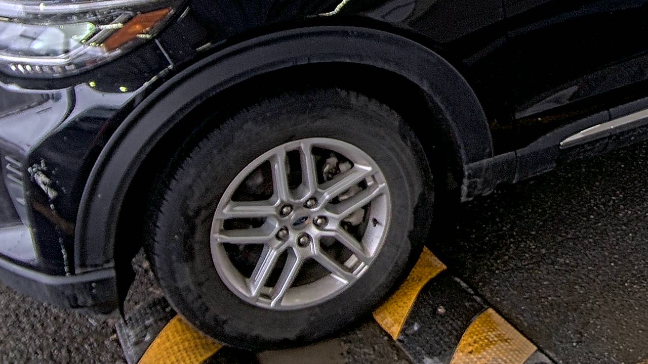 2025 Ford Explorer Active AWD