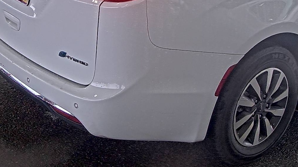 2024 Chrysler Pacifica Hybrid Select FWD