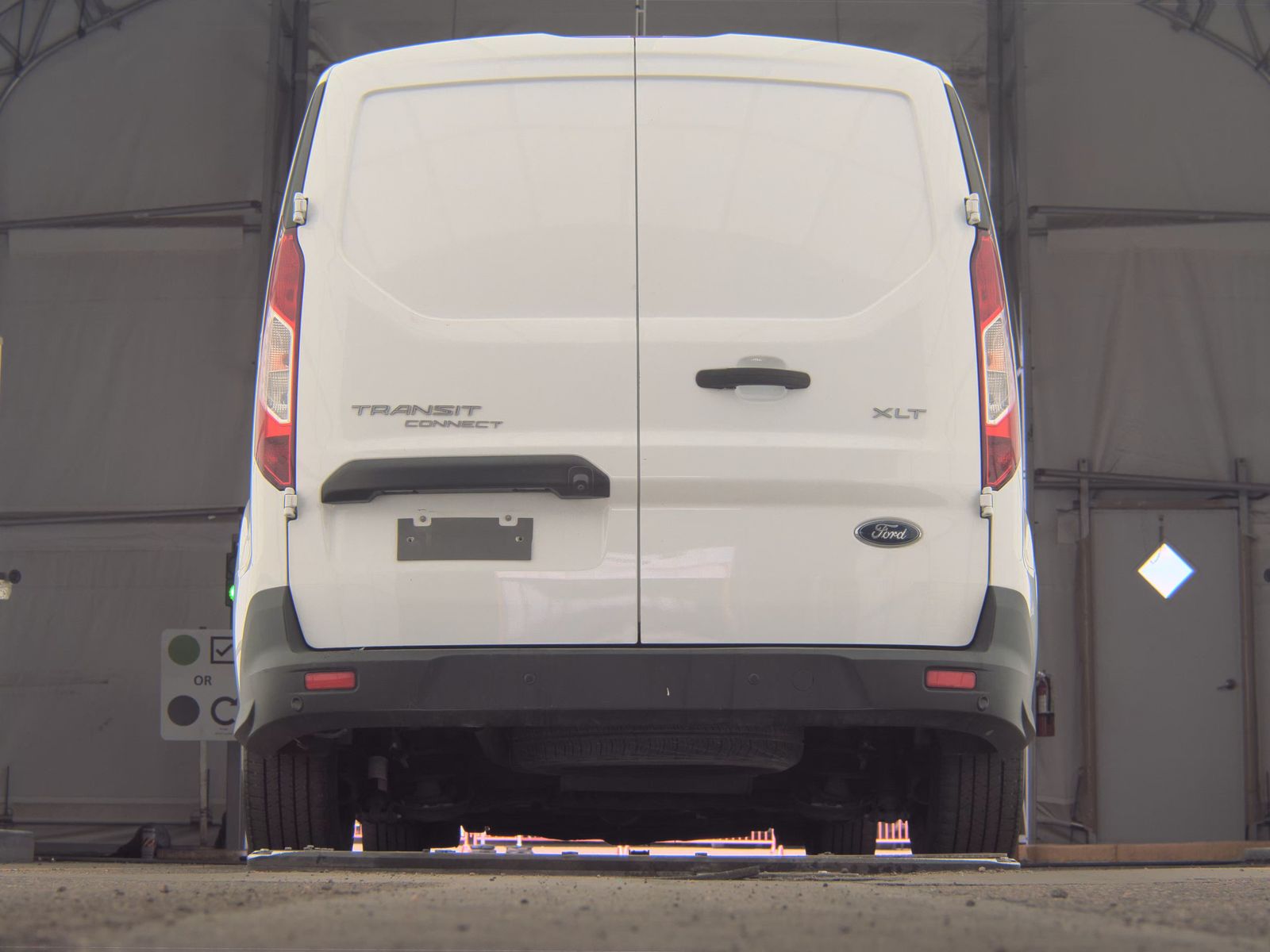 FORD TRANSIT CONNECT - 8