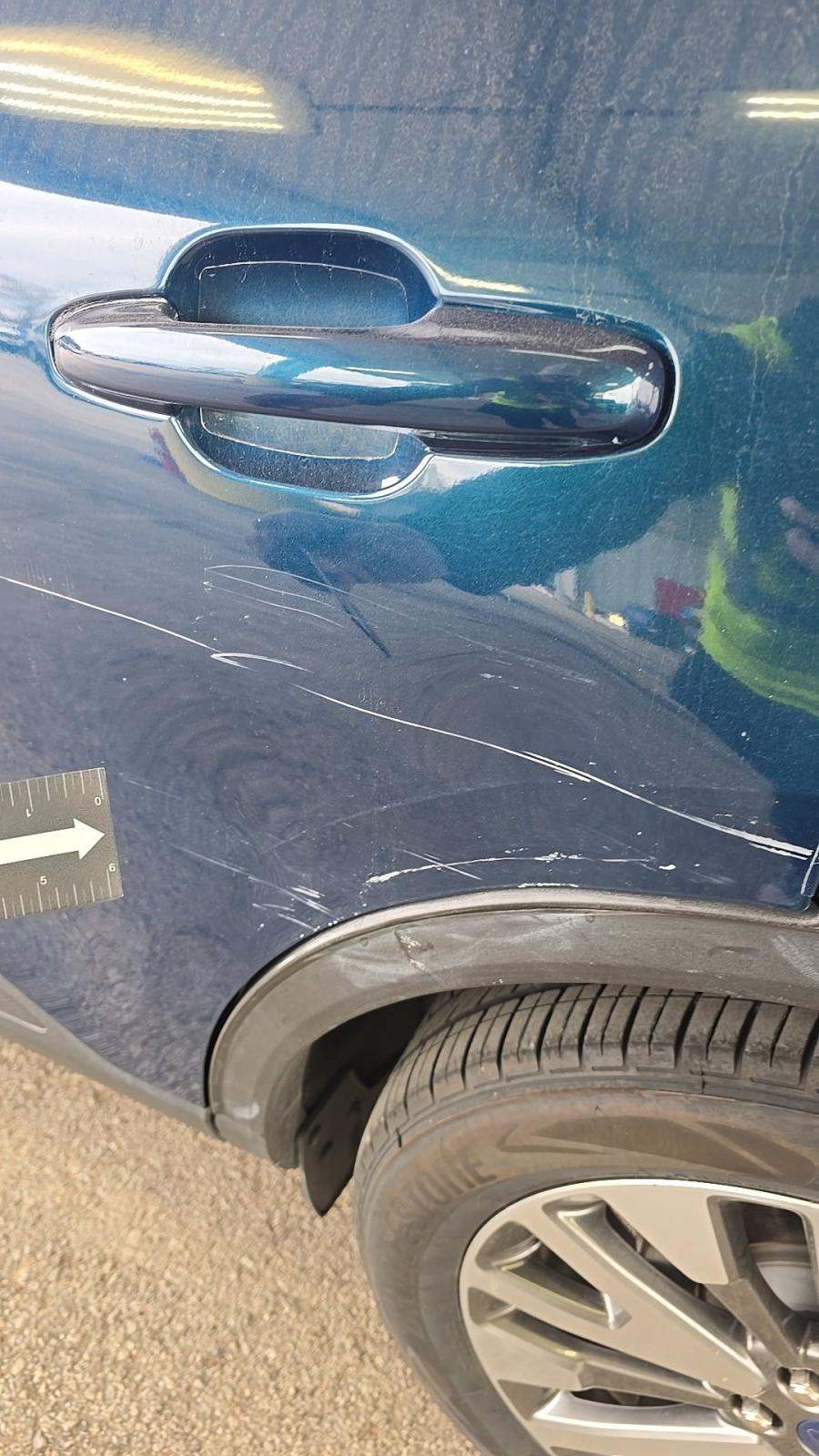 2020 Ford Escape Hybrid Titanium FWD