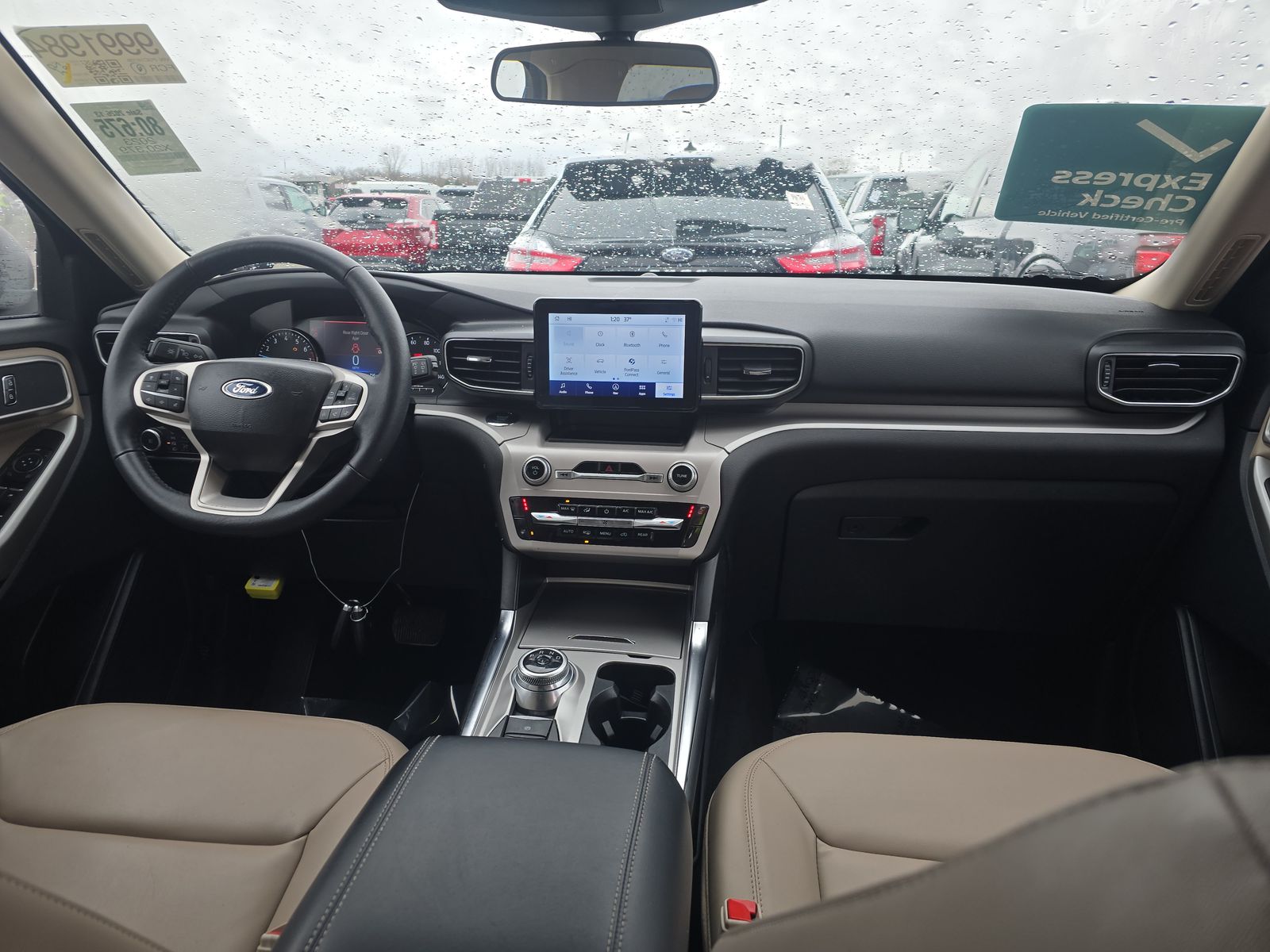 2023 Ford Explorer XLT AWD