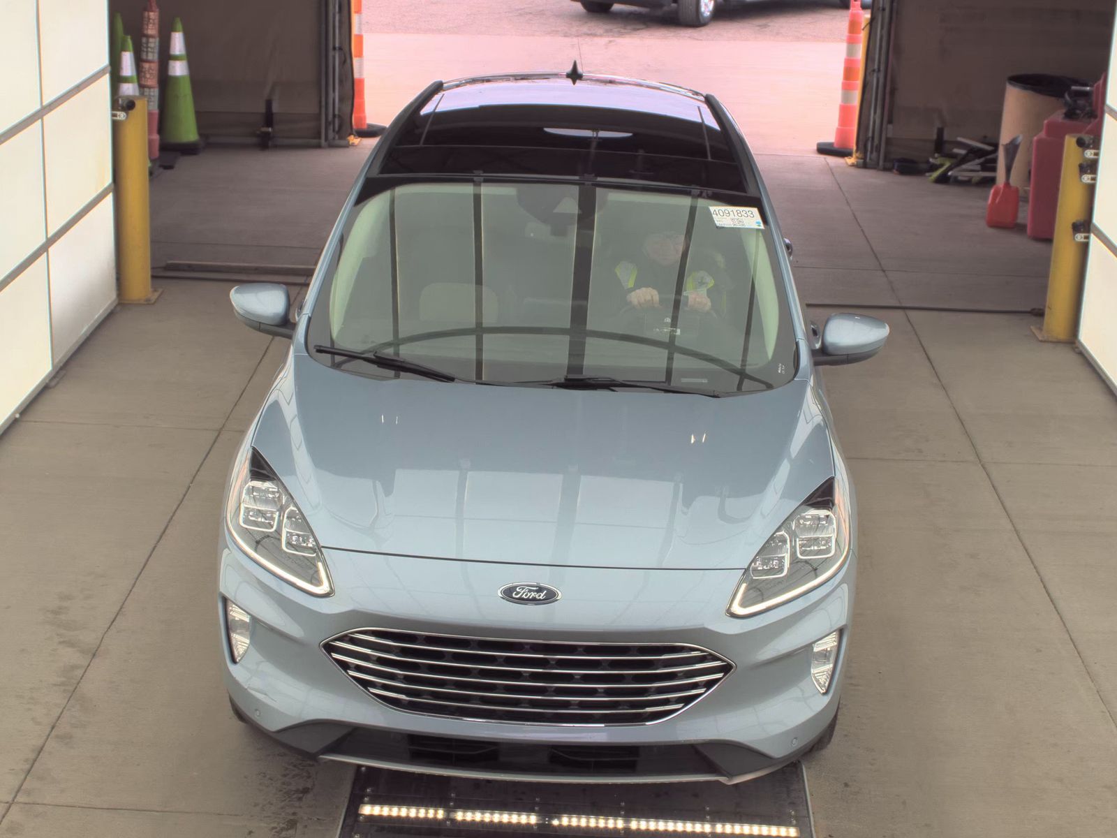 FORD ESCAPE - 3