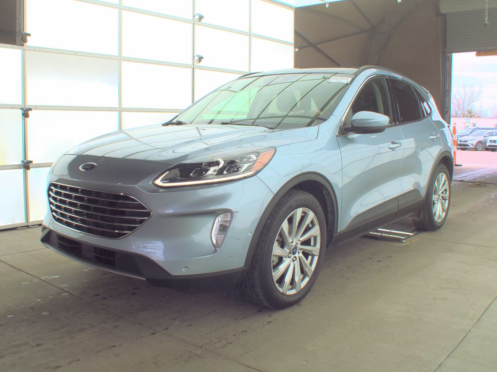 FORD ESCAPE - 1
