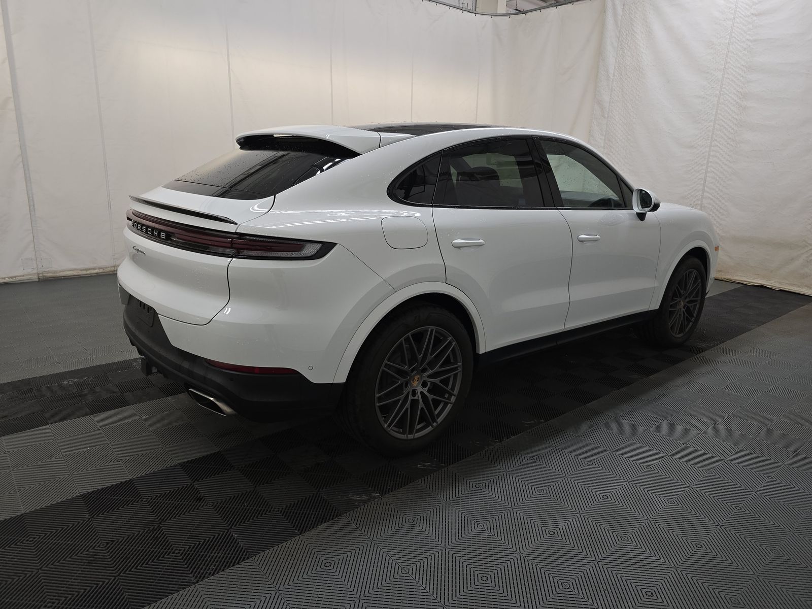 PORSCHE CAYENNE - 5