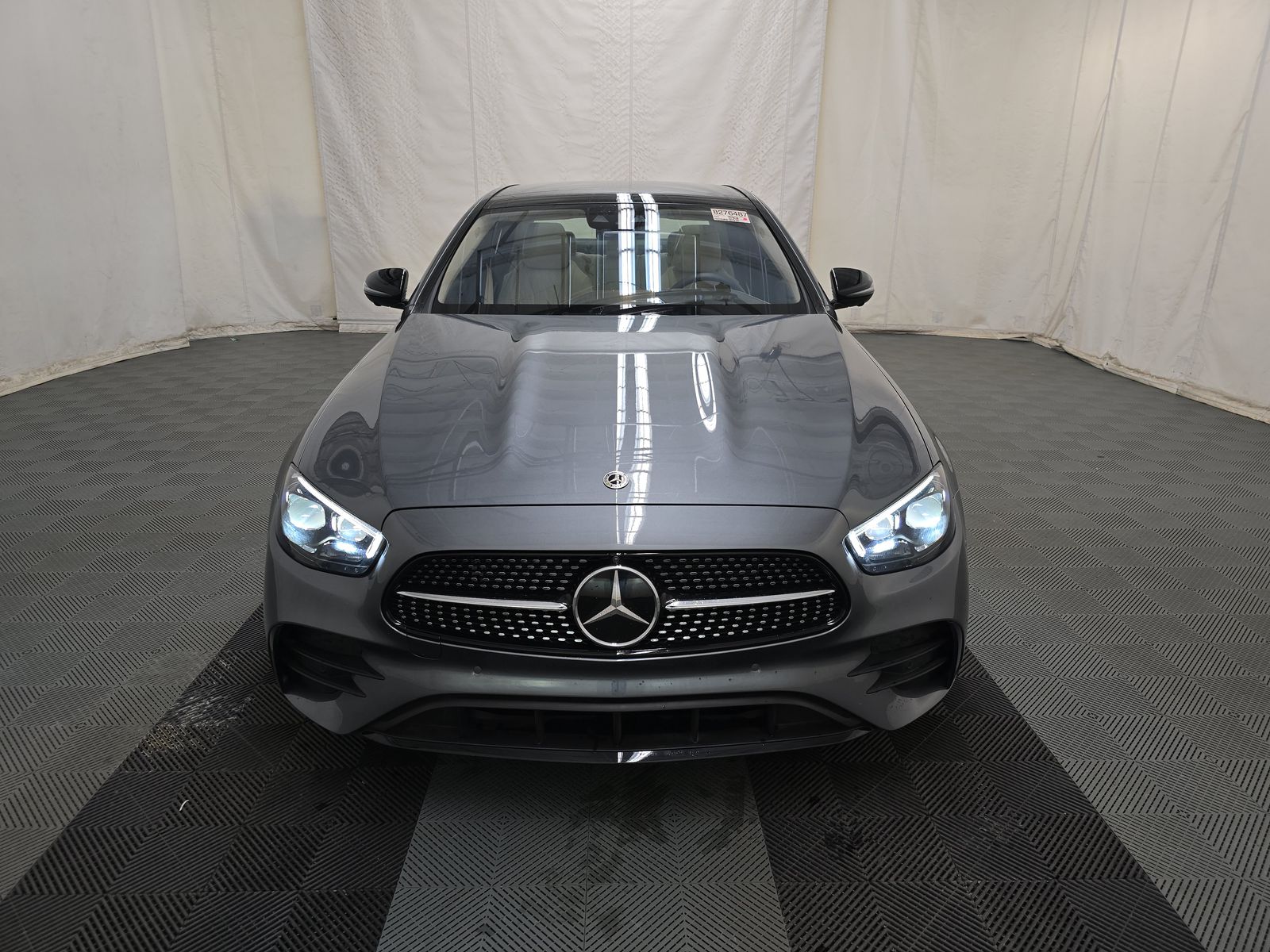 MERCEDES-BENZ E-CLASS - 3