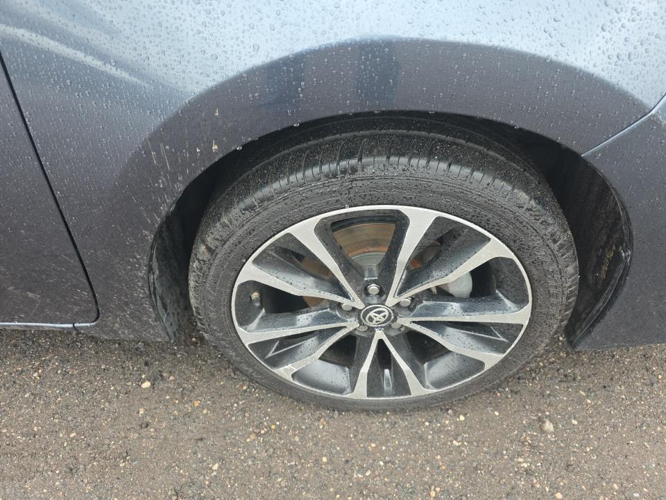 2019 Toyota Corolla SE FWD