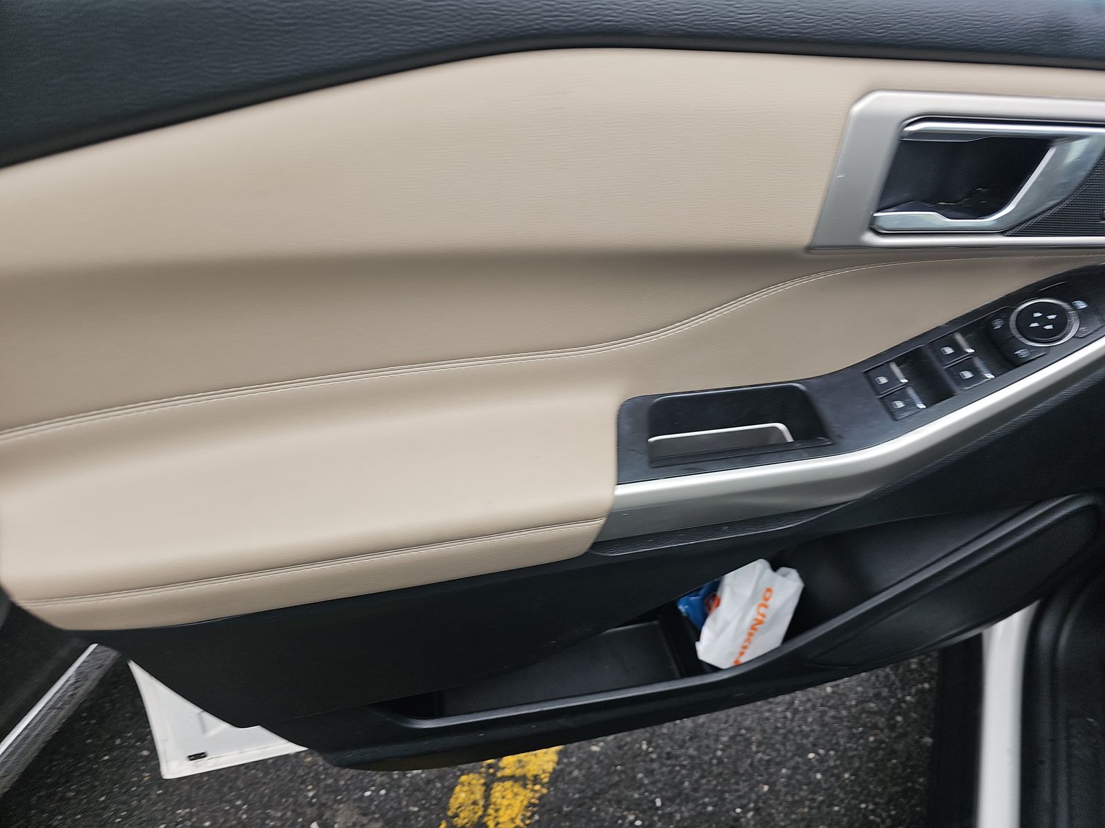 2023 Ford Explorer XLT AWD