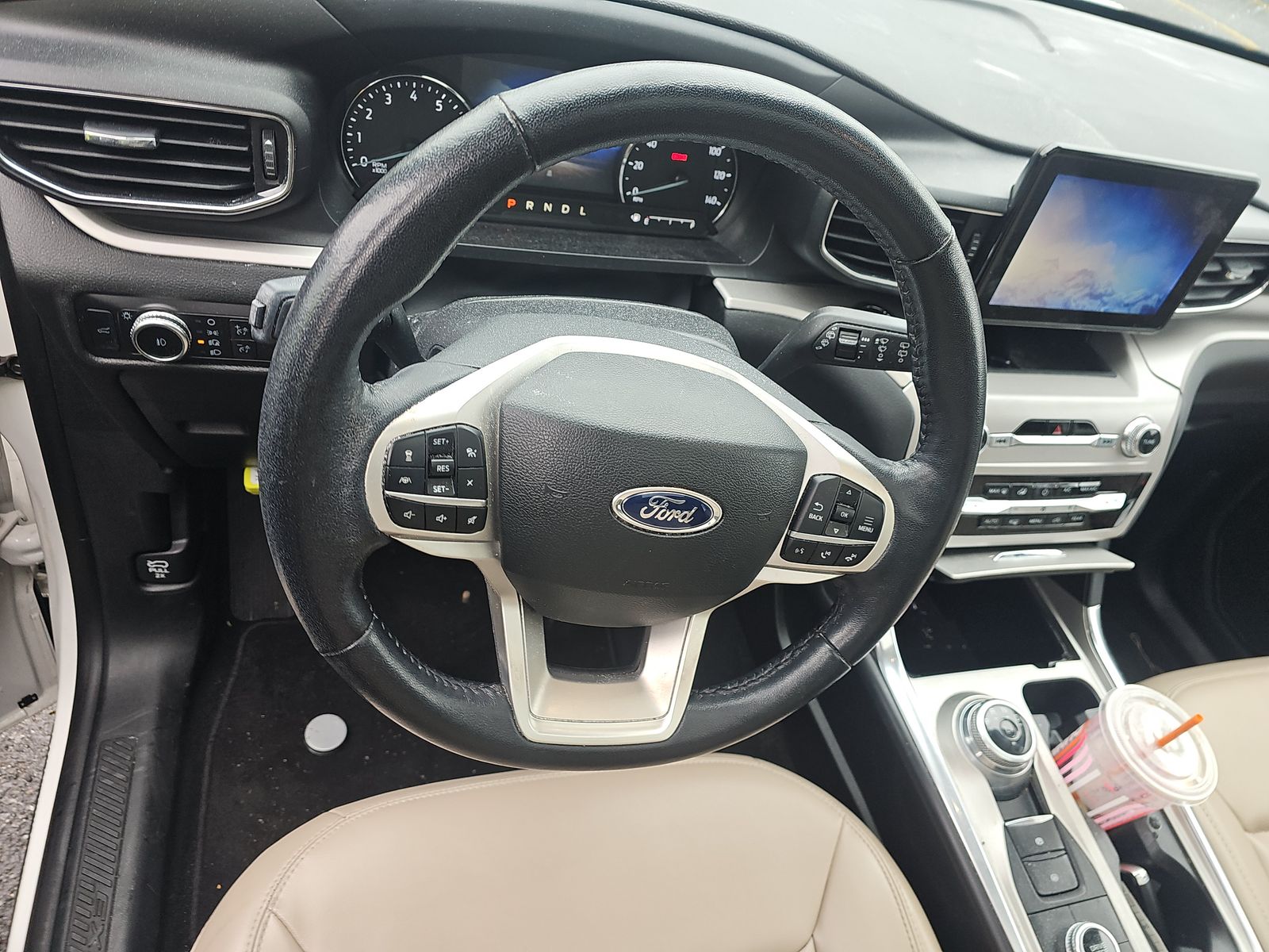 2023 Ford Explorer XLT AWD