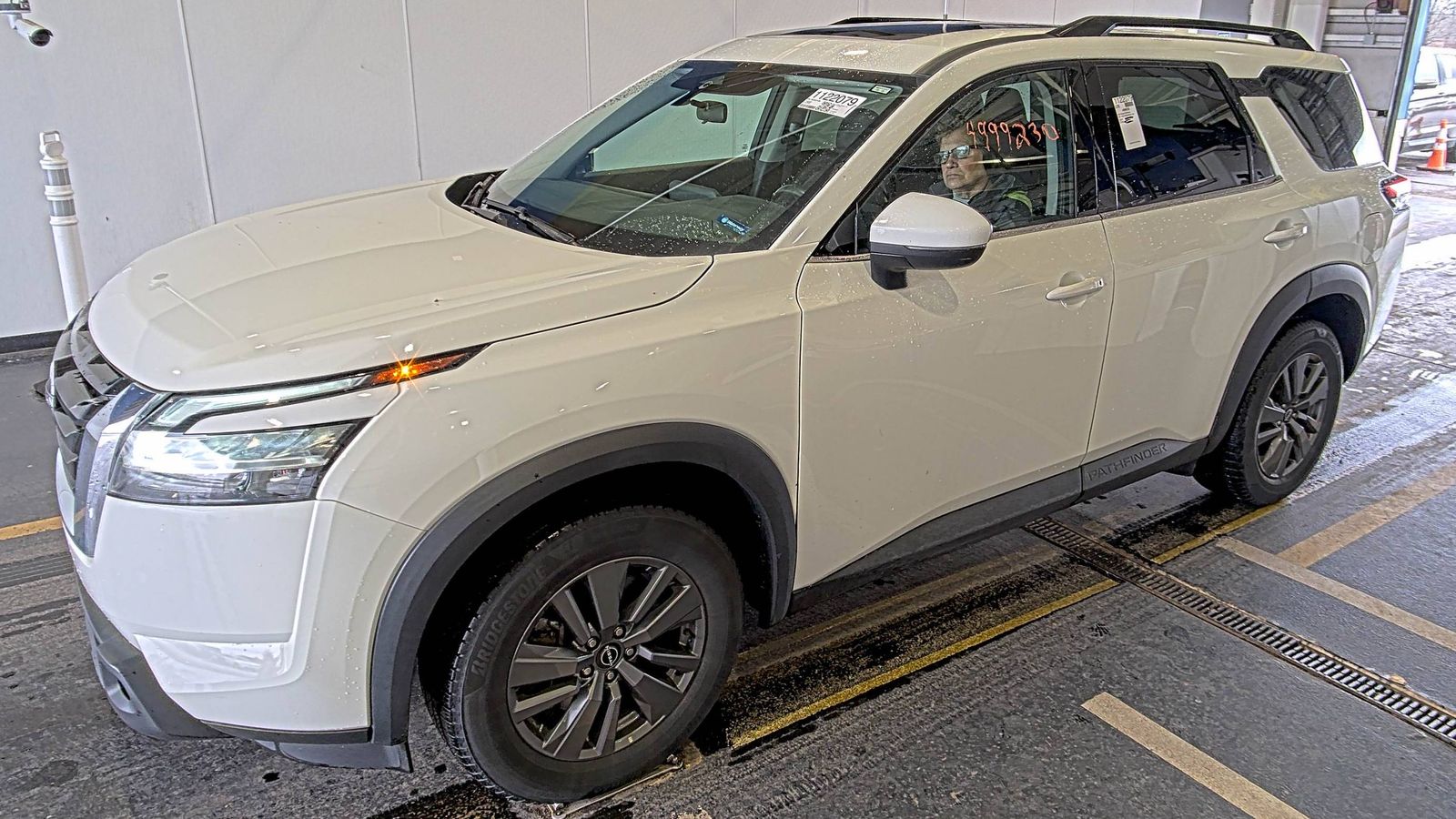 2022 Nissan Pathfinder SV AWD