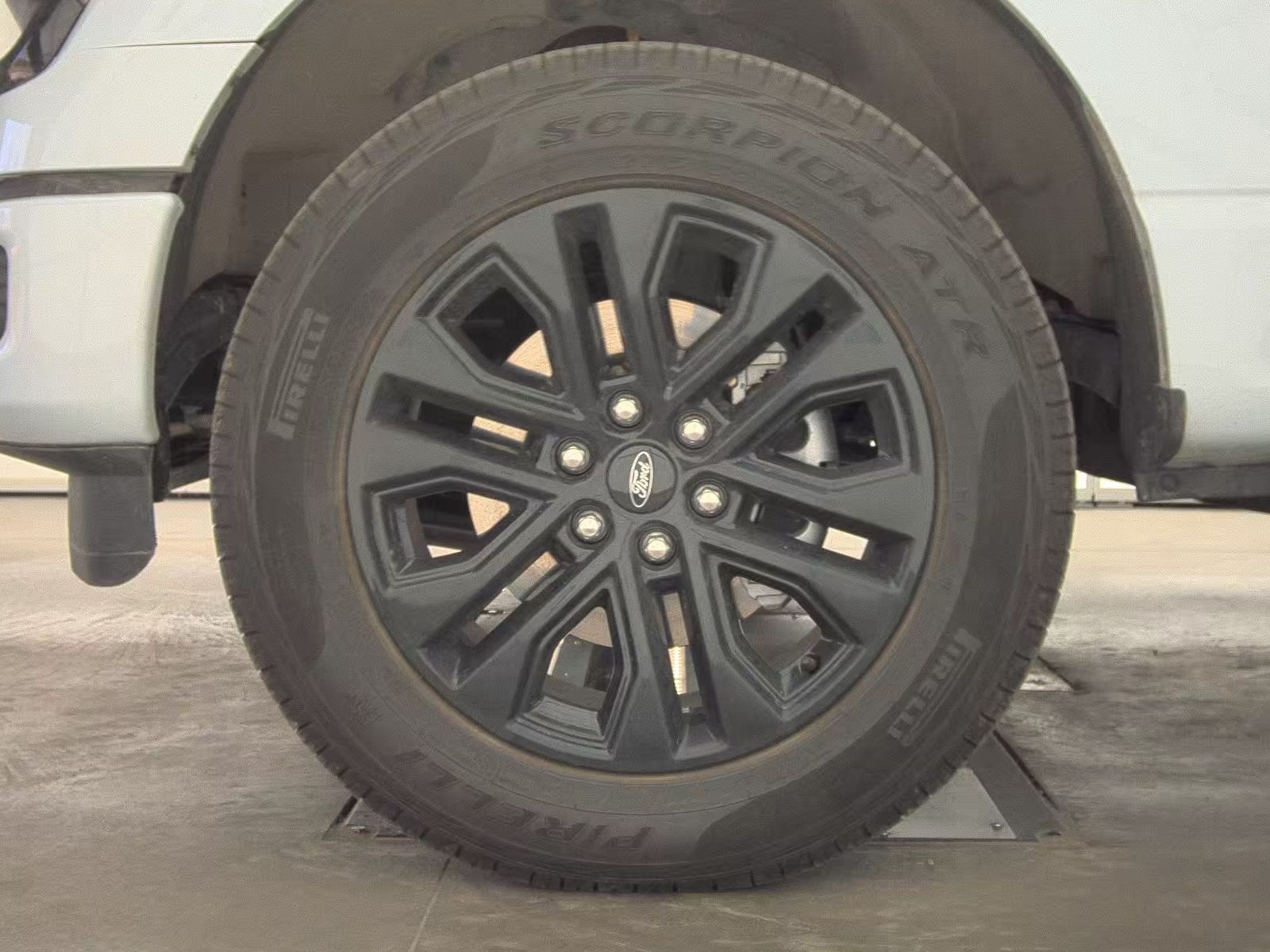 2025 Ford F-150 XLT AWD