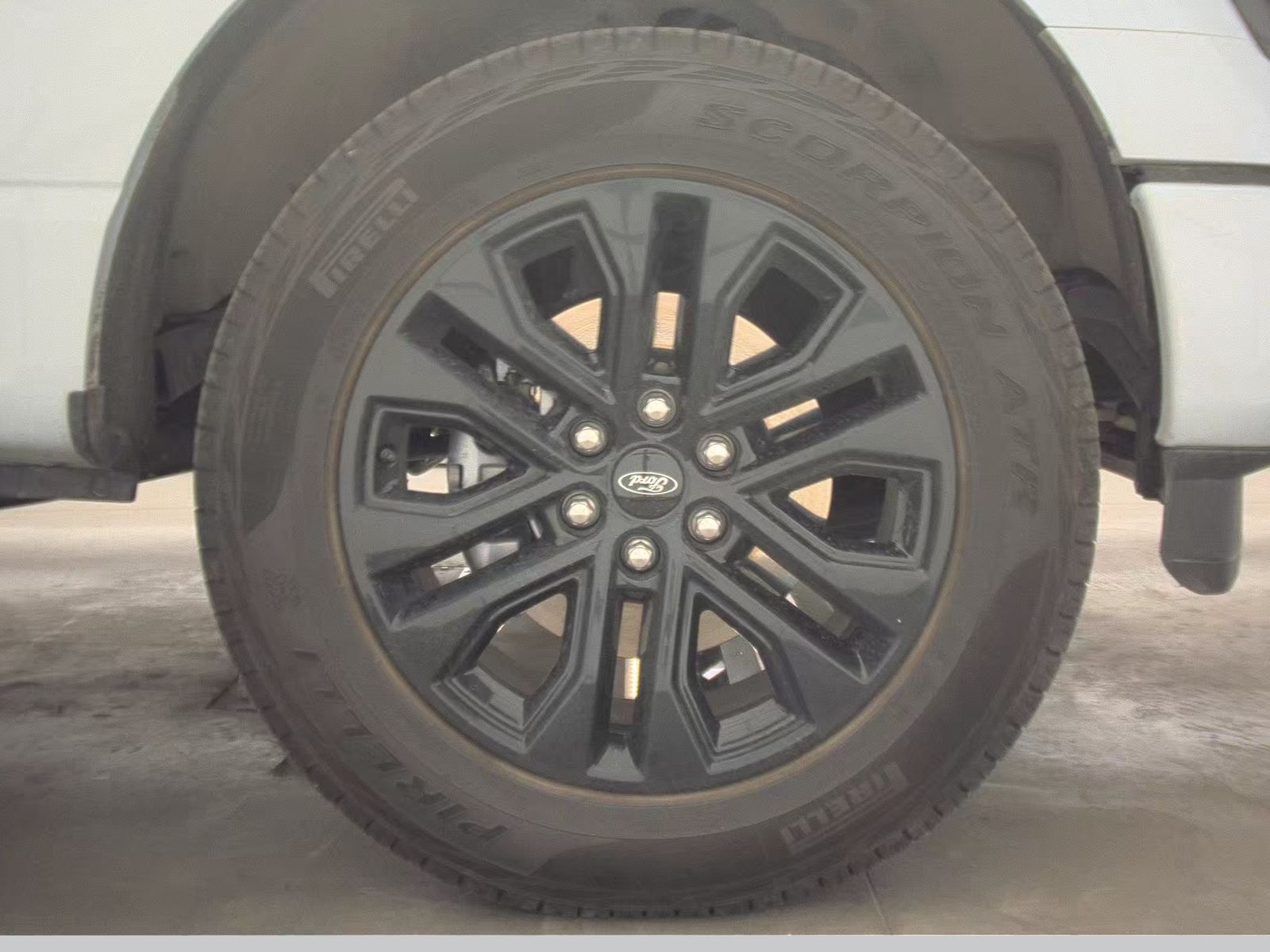 2025 Ford F-150 XLT AWD