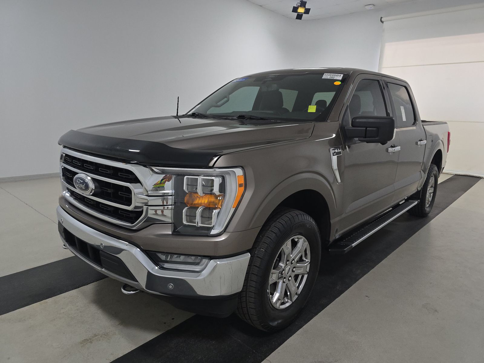 2021 Ford F-150 XLT AWD