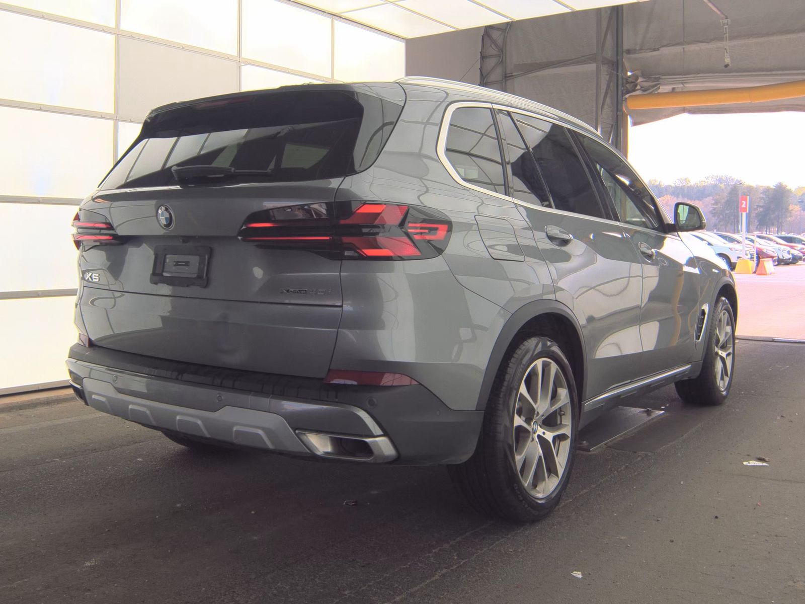 2025 BMW X5 xDrive40i AWD
