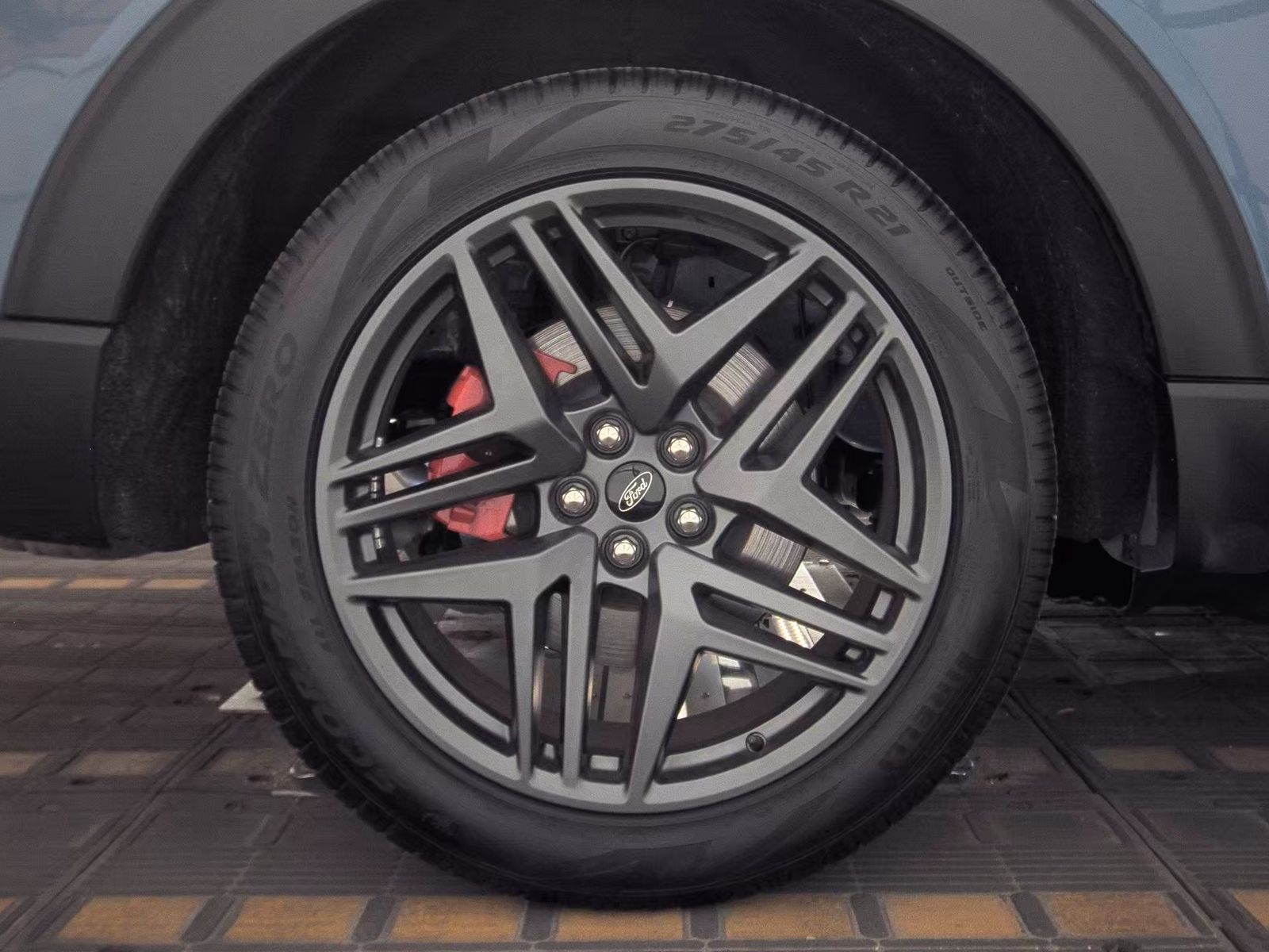 2025 Ford Explorer ST AWD