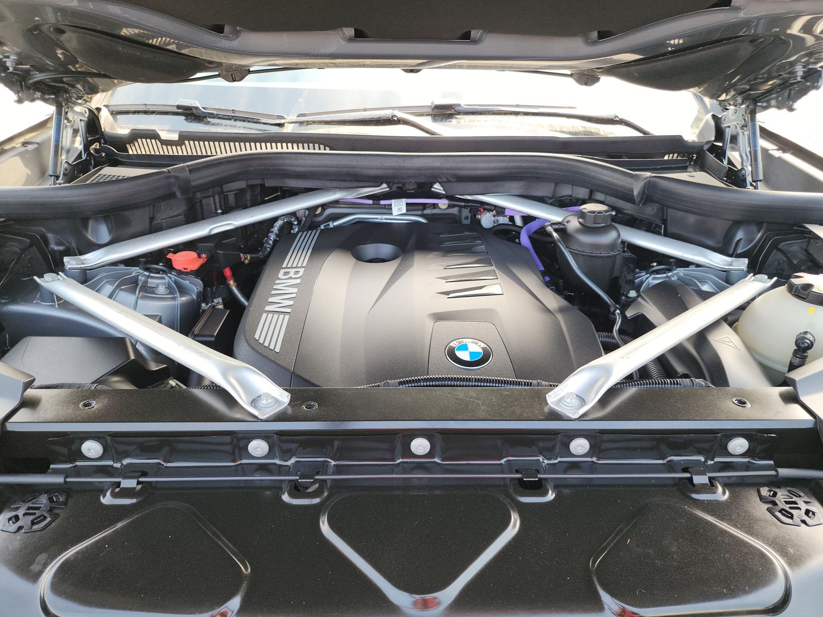 2025 BMW X5 xDrive40i AWD