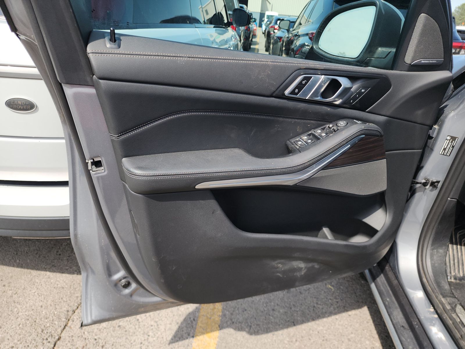 2025 BMW X5 xDrive40i AWD