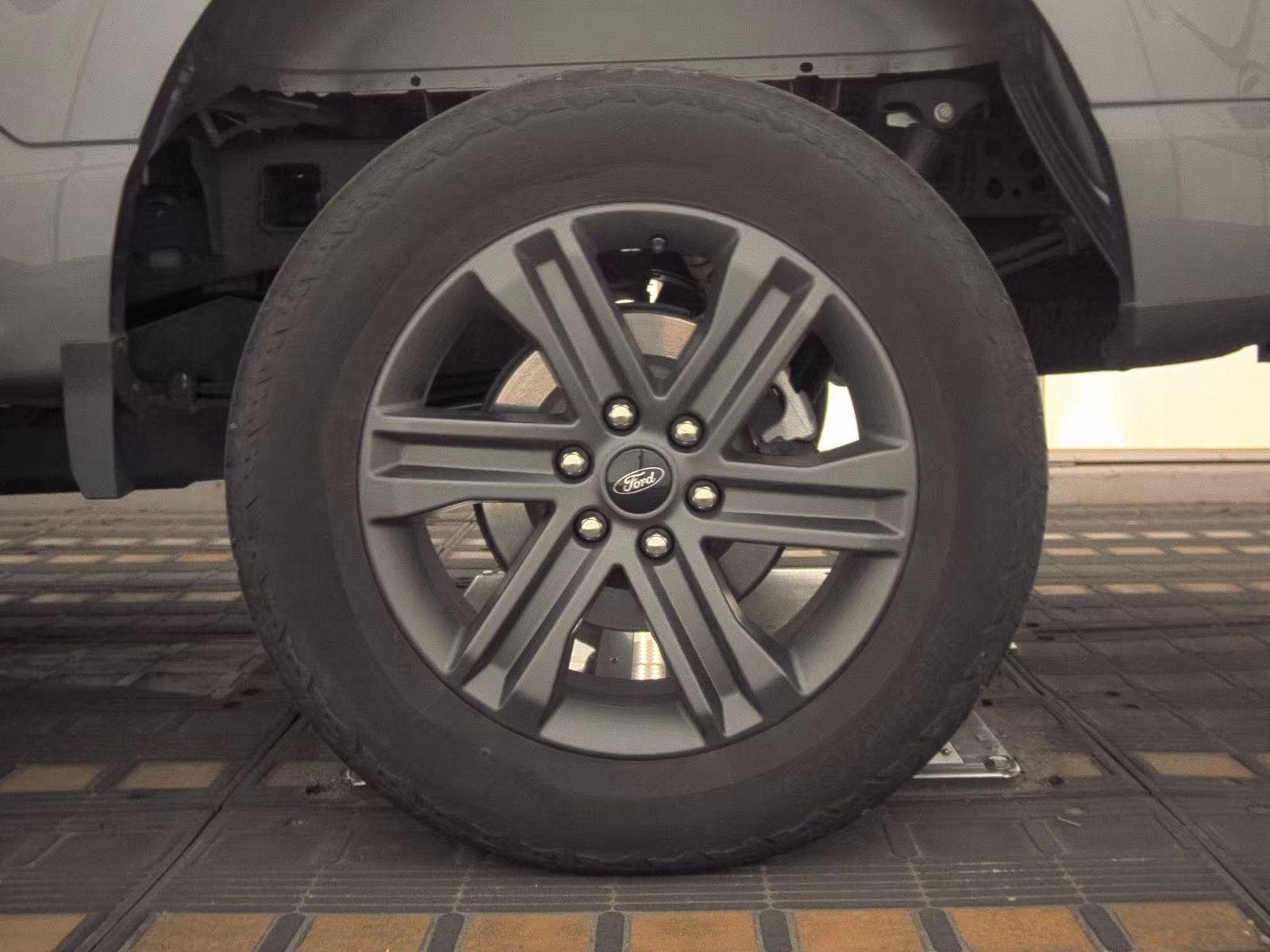 2023 Ford F-150 Hybrid XLT AWD