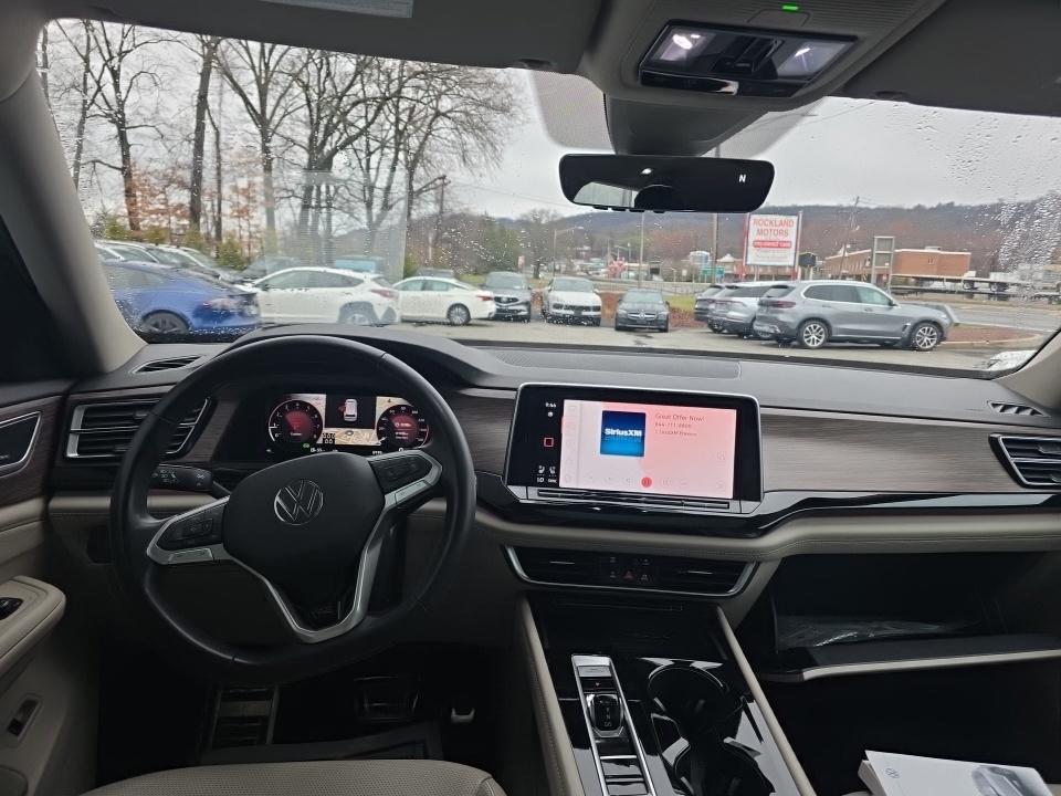 2024 Volkswagen Atlas 2.0T SEL Premium R-Line AWD